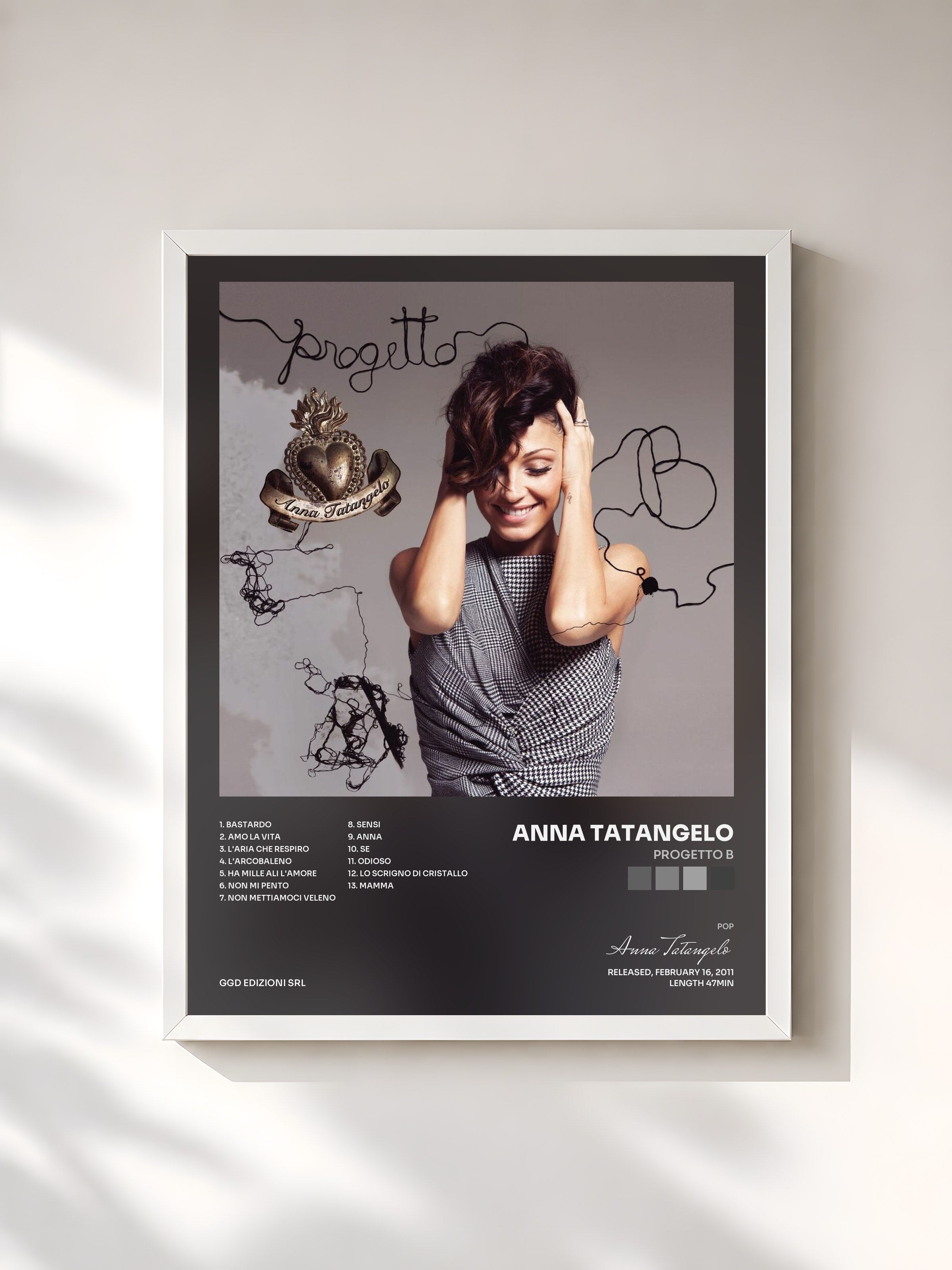 #blanc Tableau de l'album Progetto B de Anna Tatangelo, cadre blanc, imprimé et encadré en France