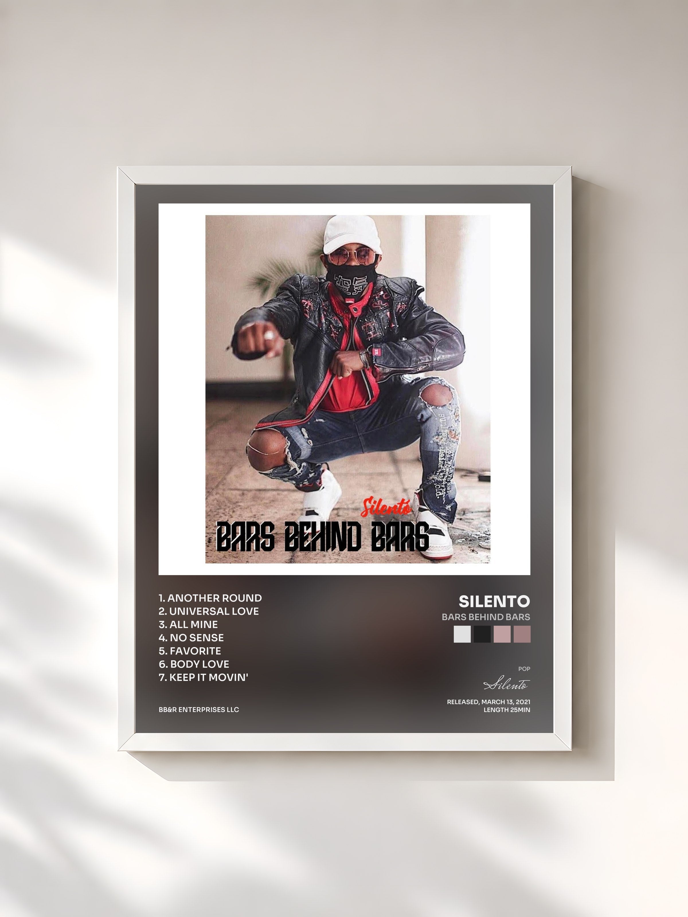 #blanc Tableau de l'album Bars Behind Bars de Silento, cadre blanc, imprimé et encadré en France