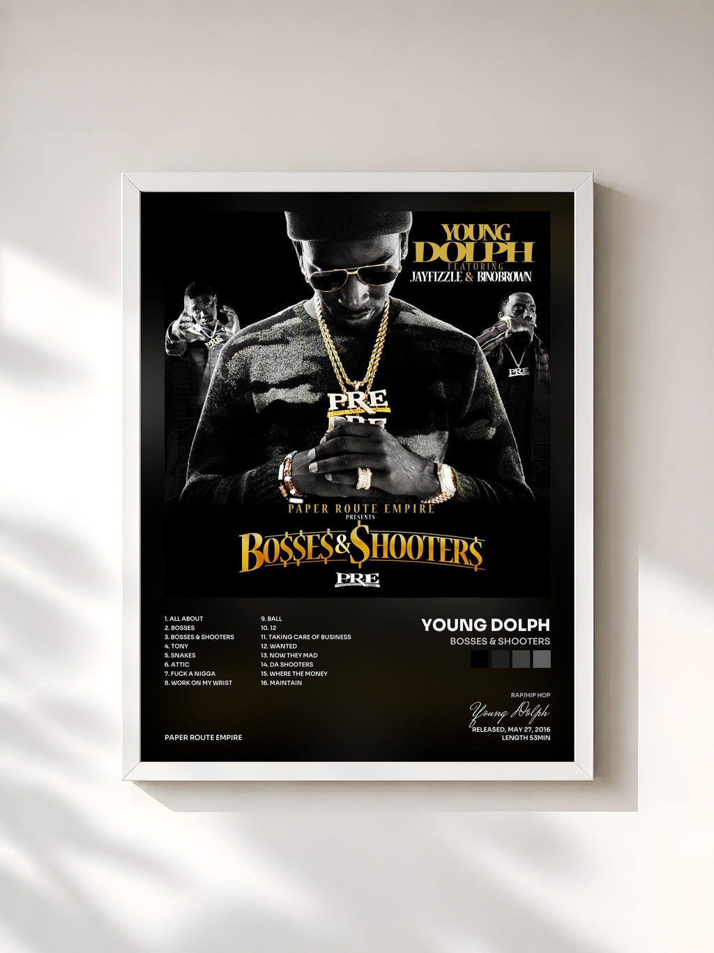 #blanc Bosses & Shooters de Young Dolph en lámina enmarcada, marco blanco, impresa y enmarcada en Francia