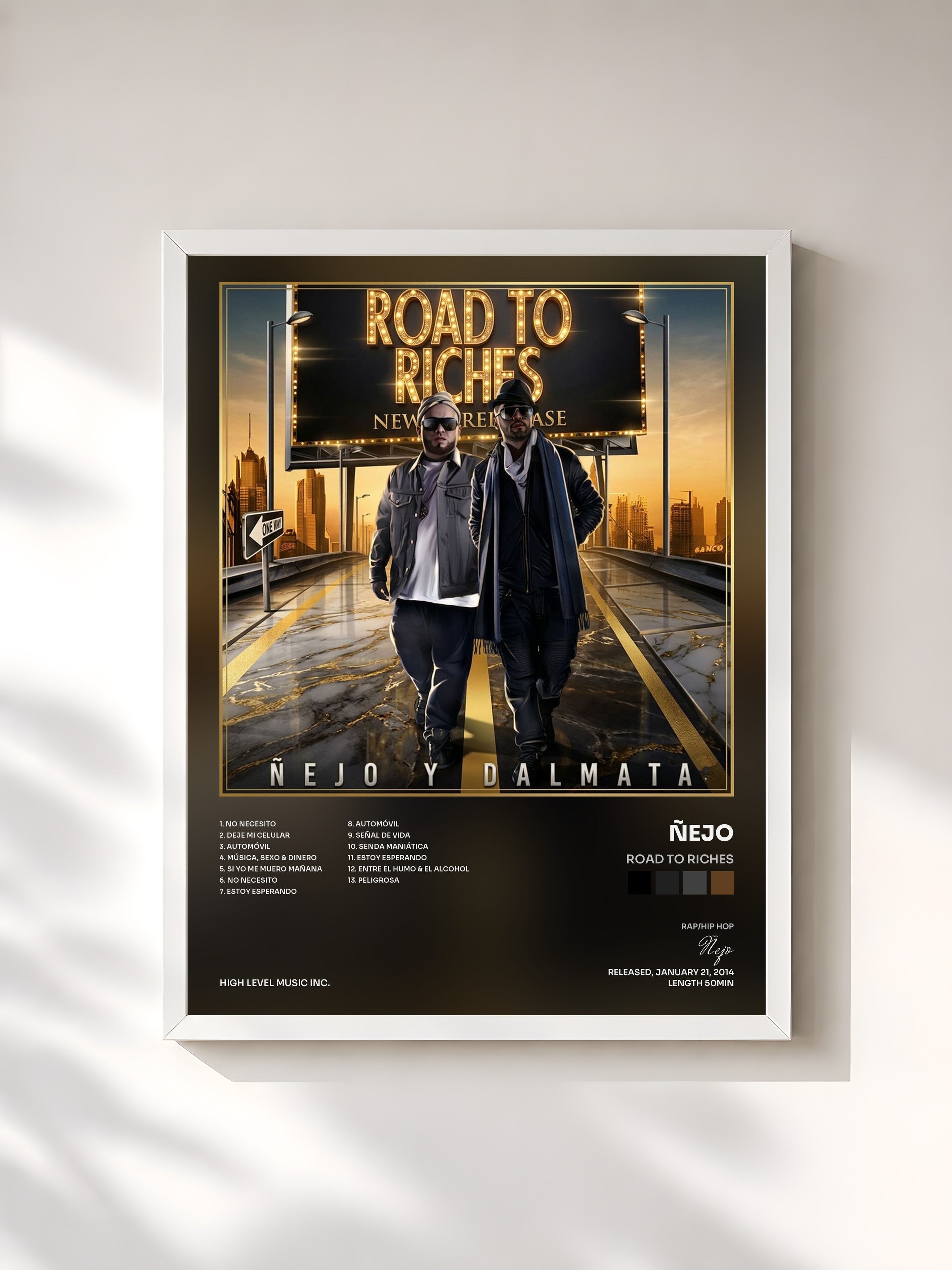 #blanc Tableau de l'album Road To Riches de Ñejo, cadre blanc, imprimé et encadré en France