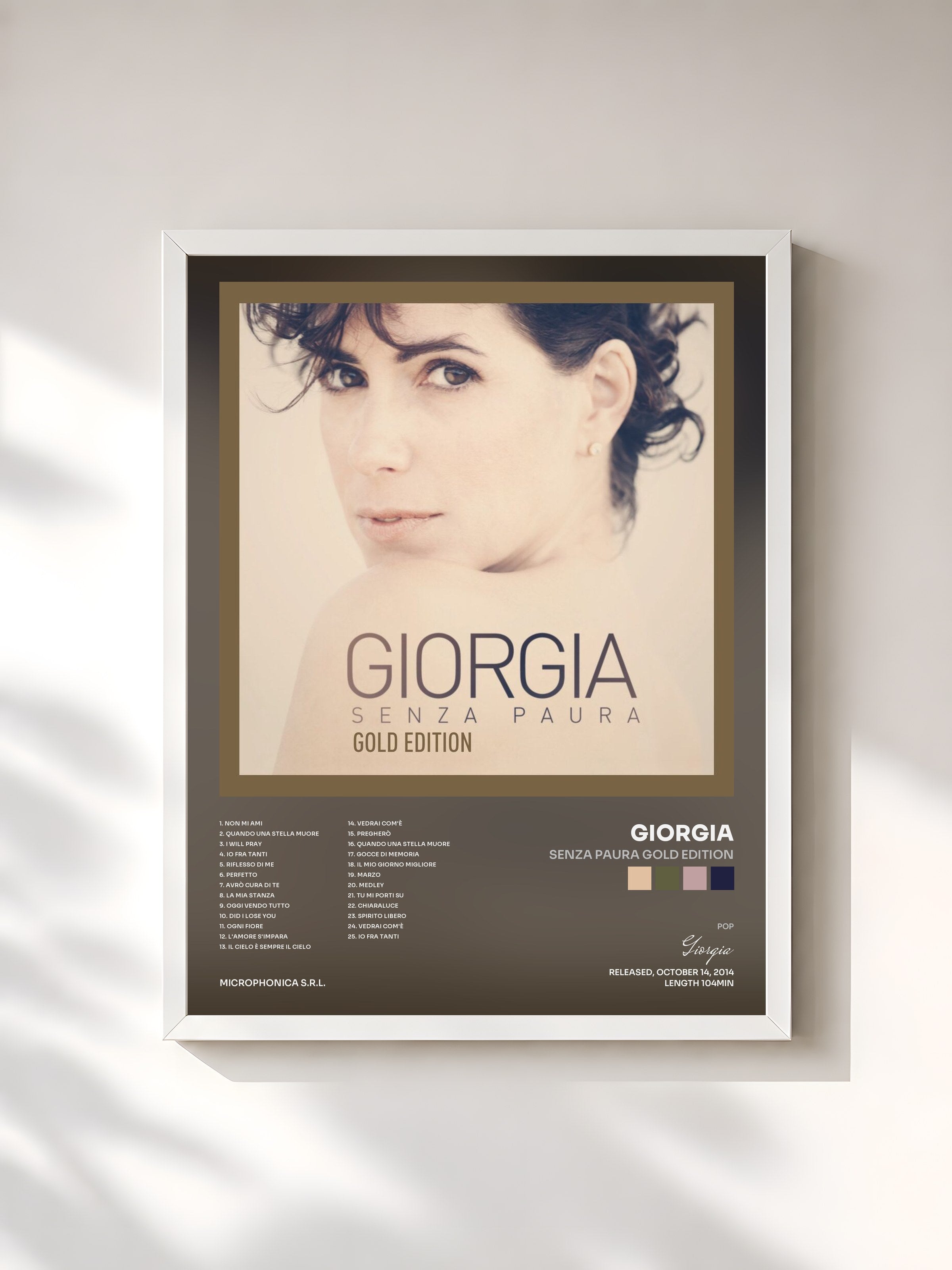 #blanc Tableau de l'album Senza Paura Gold Edition de Giorgia, cadre blanc, imprimé et encadré en France