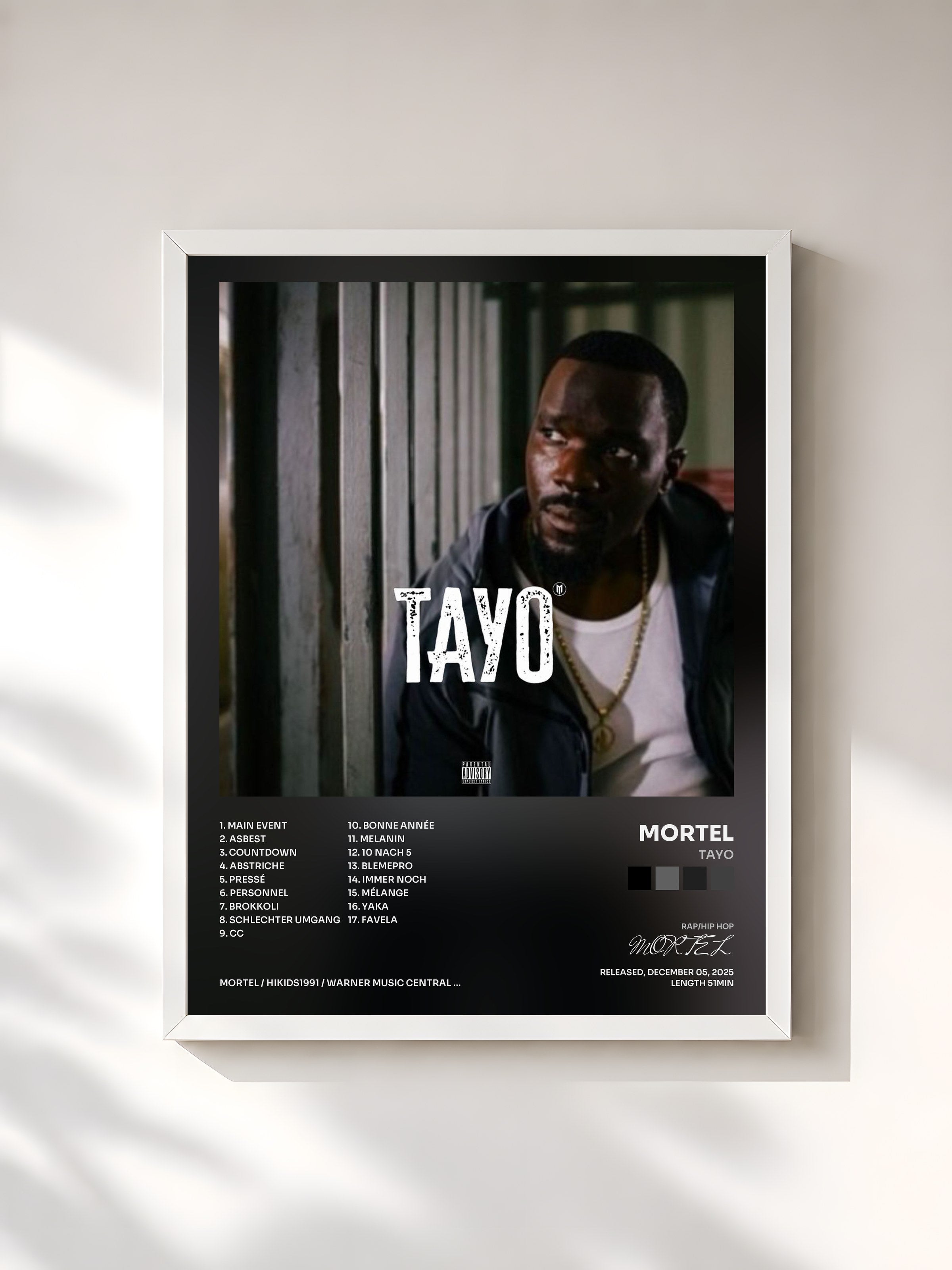 #blanc Tableau de l'album TAYO de MORTEL, cadre blanc, imprimé et encadré en France