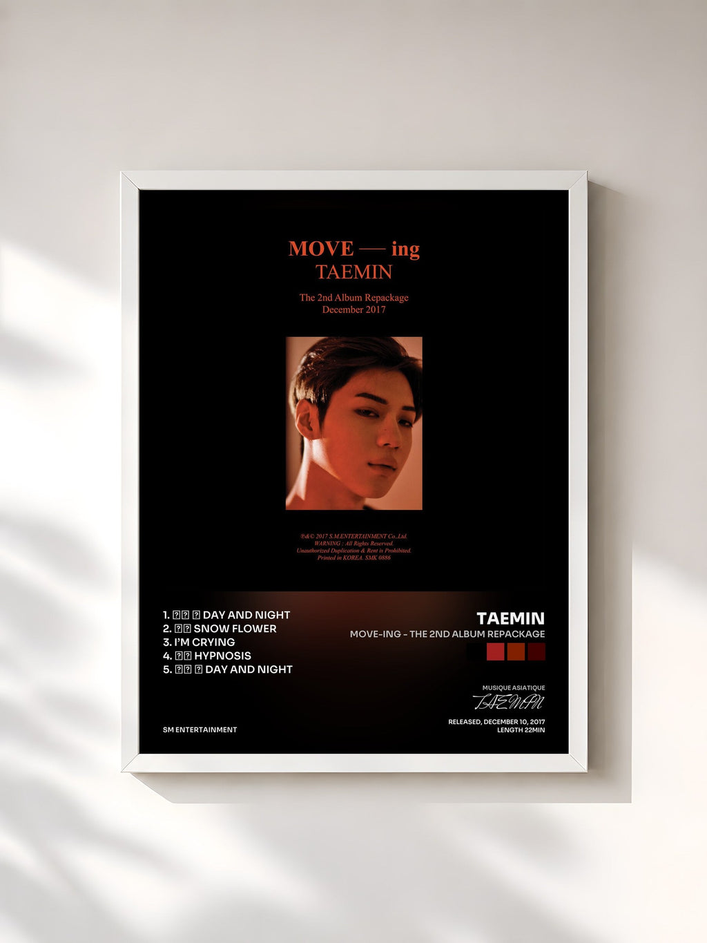 #blanc Tableau de l'album MOVE-ing - The 2nd Album Repackage de TAEMIN, cadre blanc, imprimé et encadré en France