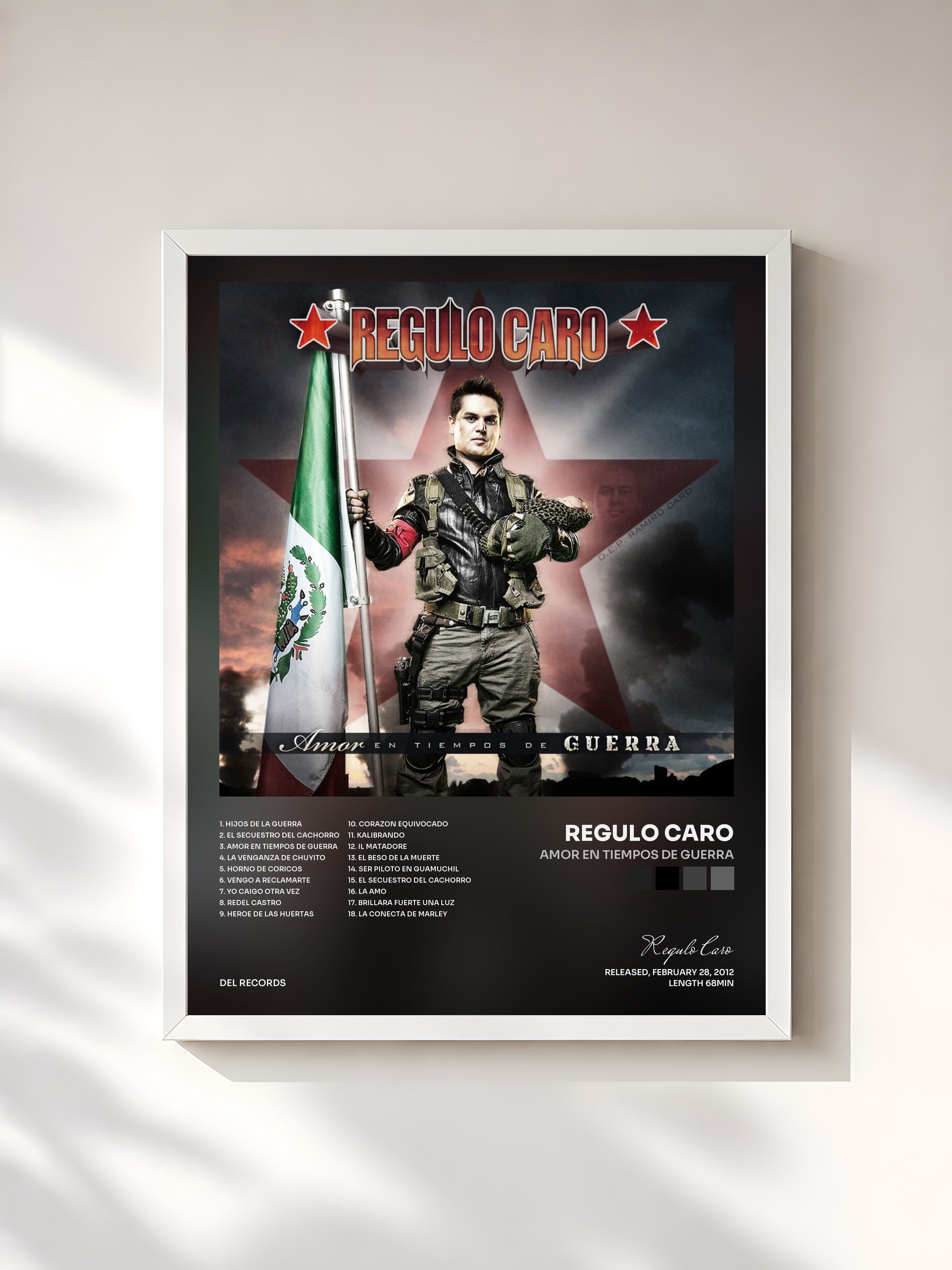 #blanc Tableau de l'album Amor En Tiempos de Guerra de Regulo Caro, cadre blanc, imprimé et encadré en France