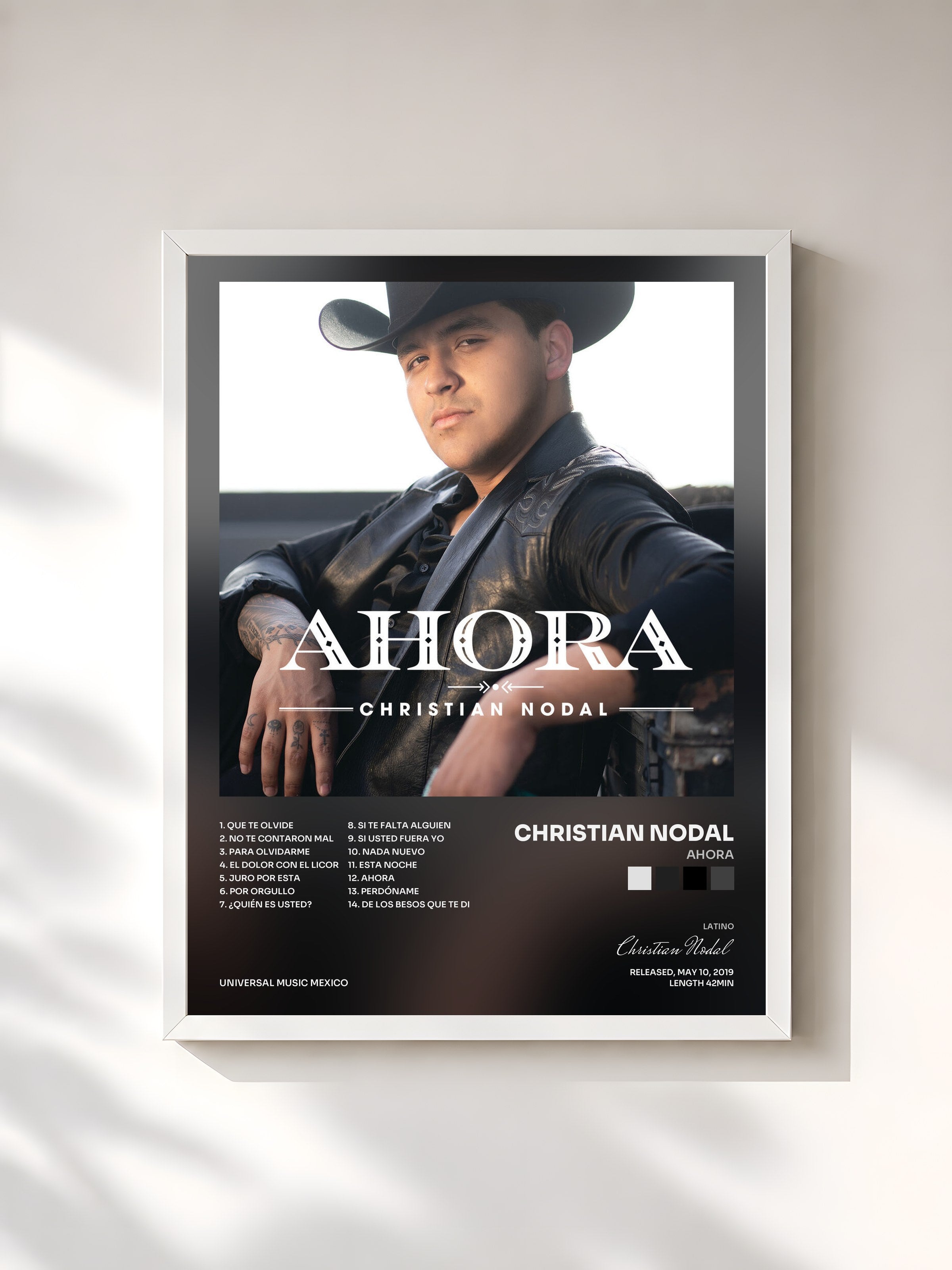 #blanc Tableau de l'album Ahora de Christian Nodal, cadre blanc, imprimé et encadré en France