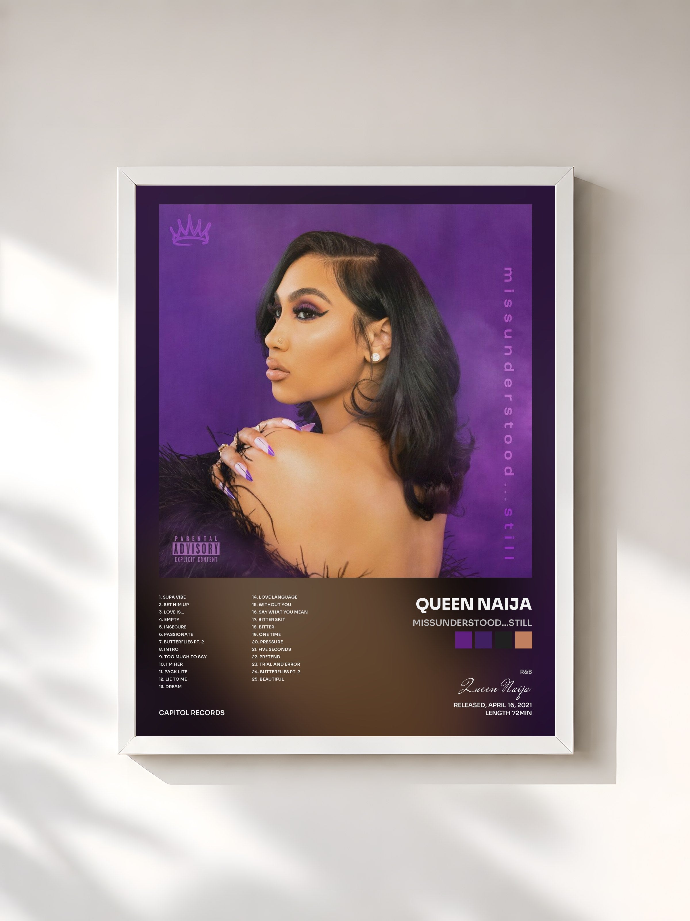 #blanc Tableau de l'album missunderstood…still de Queen Naija, cadre blanc, imprimé et encadré en France