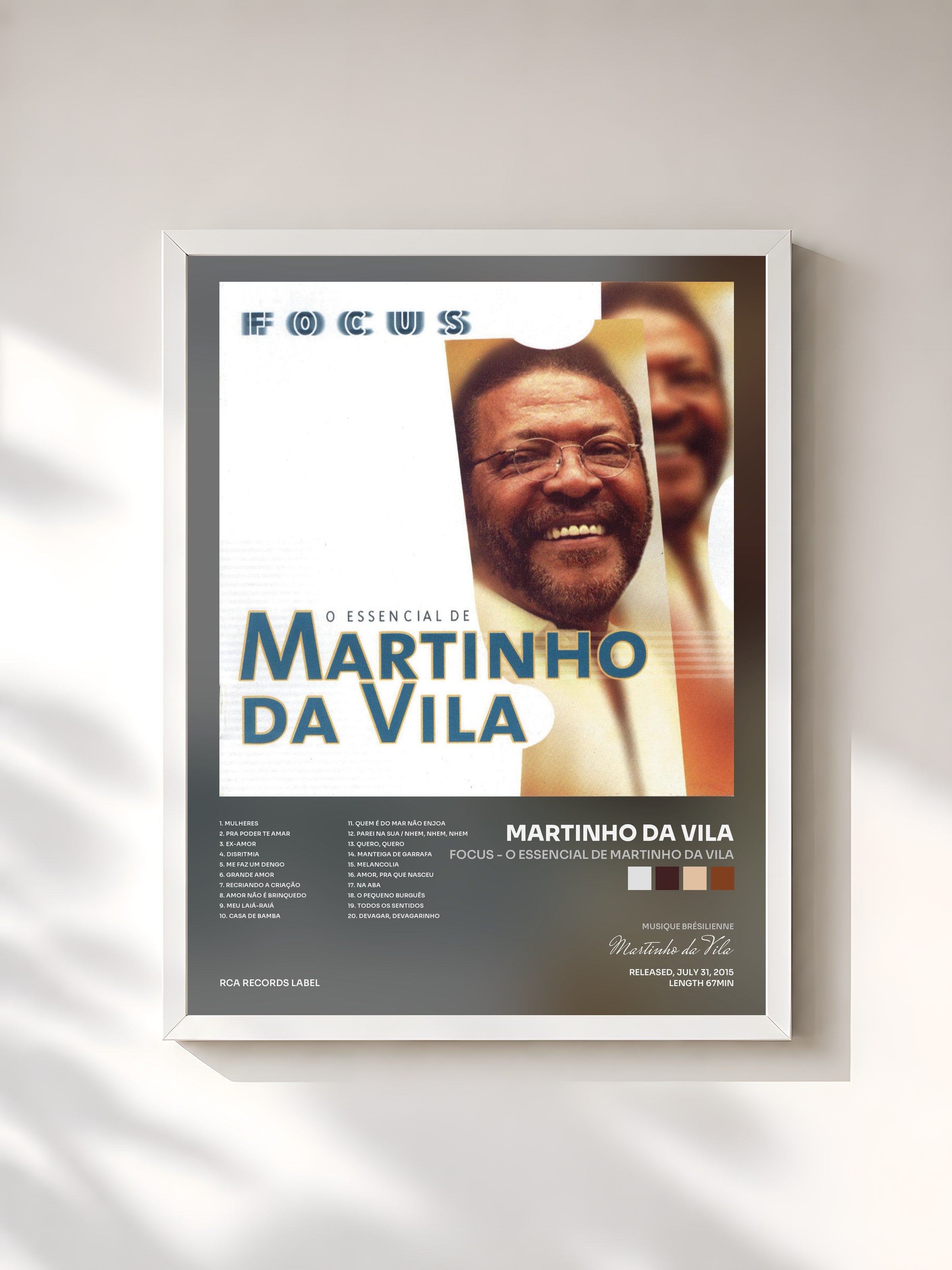 #blanc Tableau de l'album Focus - O Essencial de Martinho Da Vila de Martinho da Vila, cadre blanc, imprimé et encadré en France