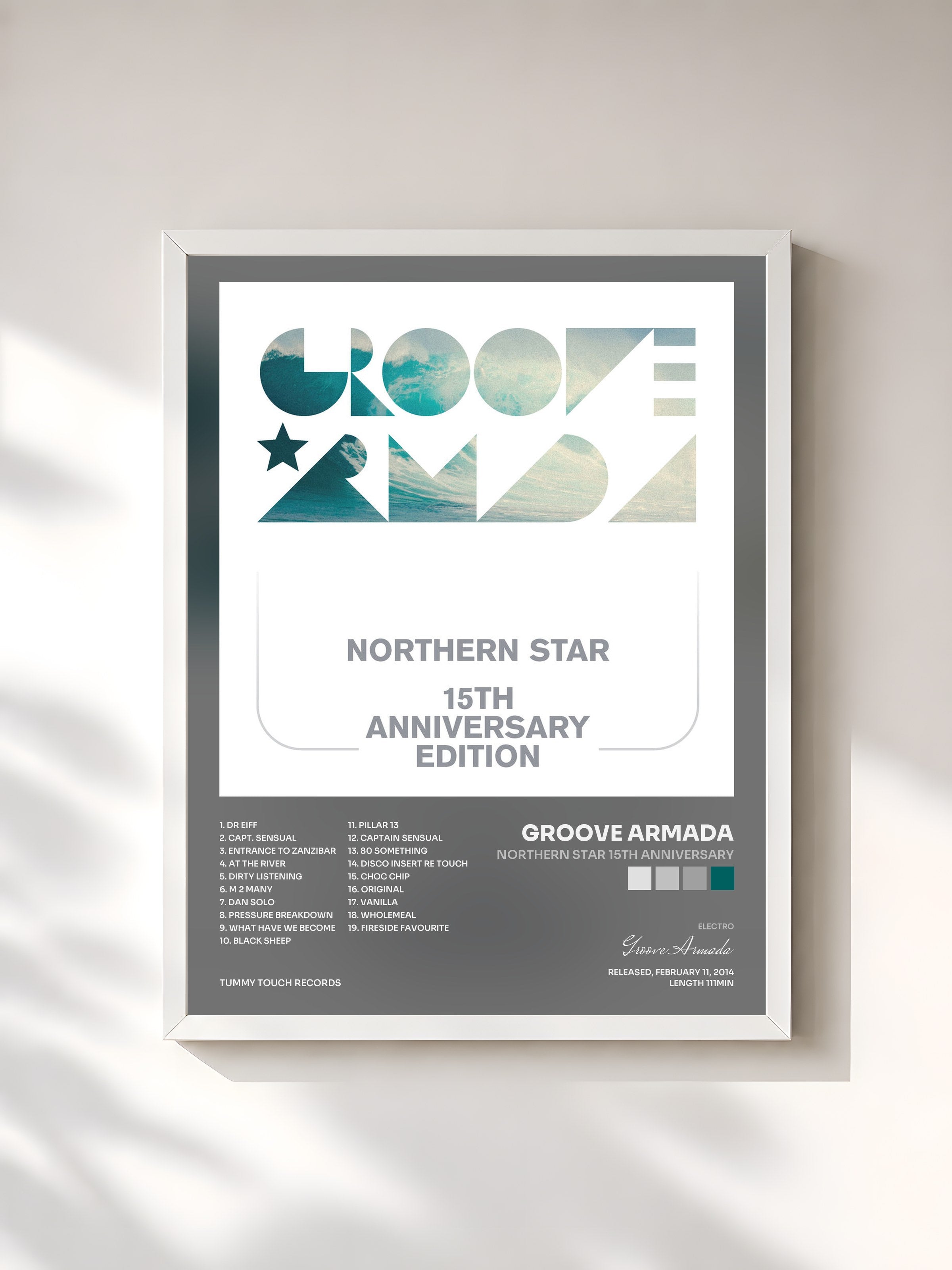 #blanc Tableau de l'album Northern Star 15th Anniversary de Groove Armada, cadre blanc, imprimé et encadré en France