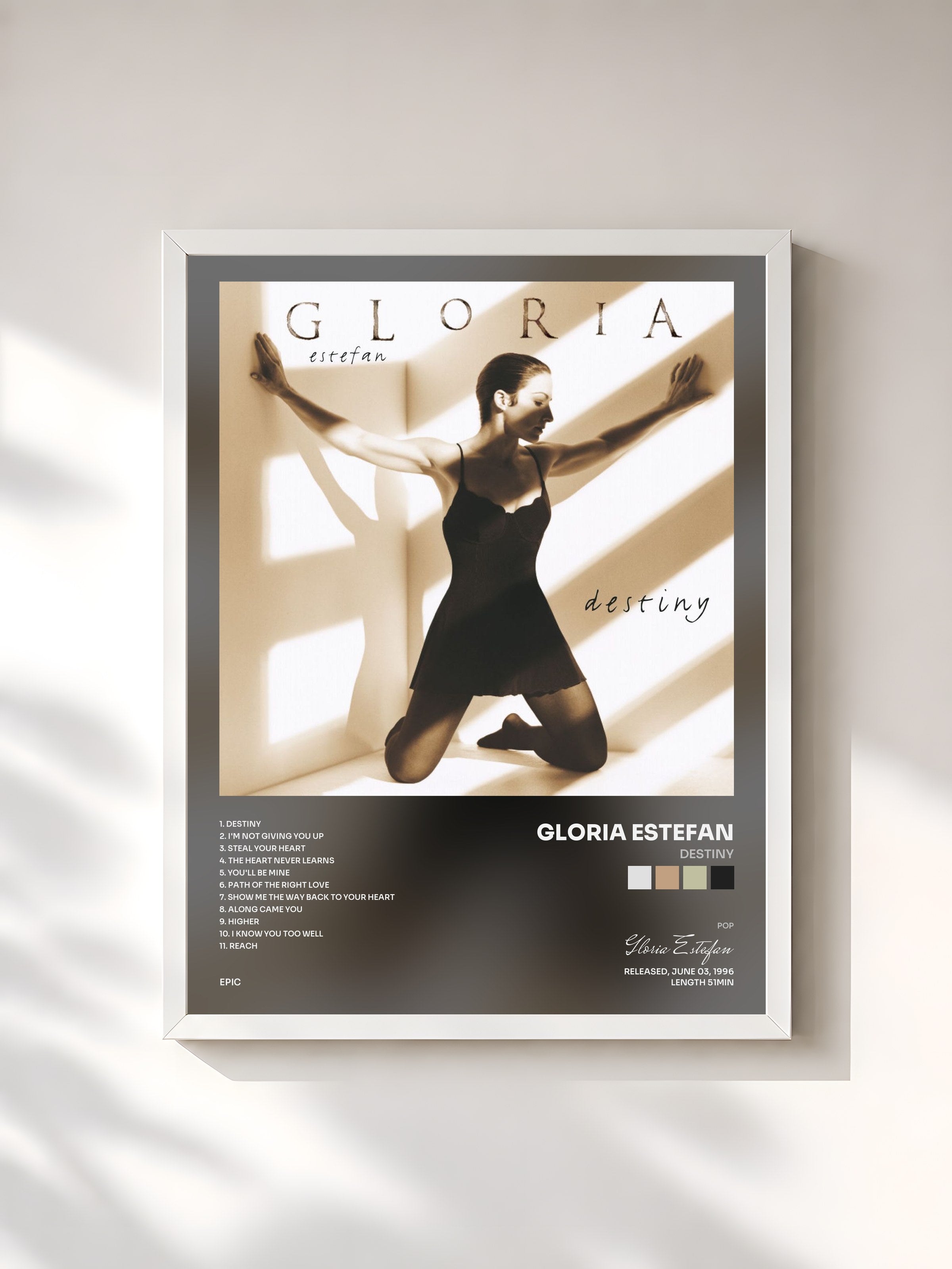 #blanc Tableau de l'album DESTINY de Gloria Estefan, cadre blanc, imprimé et encadré en France