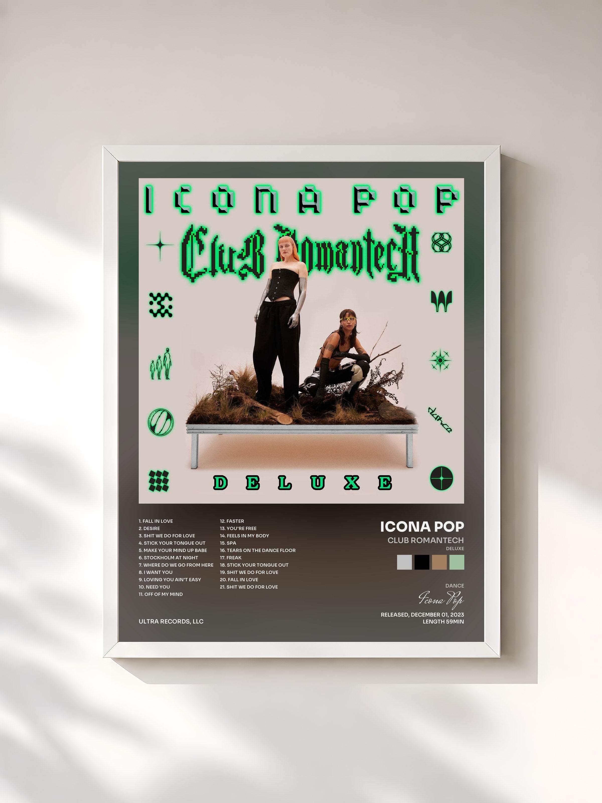 #blanc Tableau de l'album Club Romantech (Deluxe) de Icona Pop, cadre blanc, imprimé et encadré en France