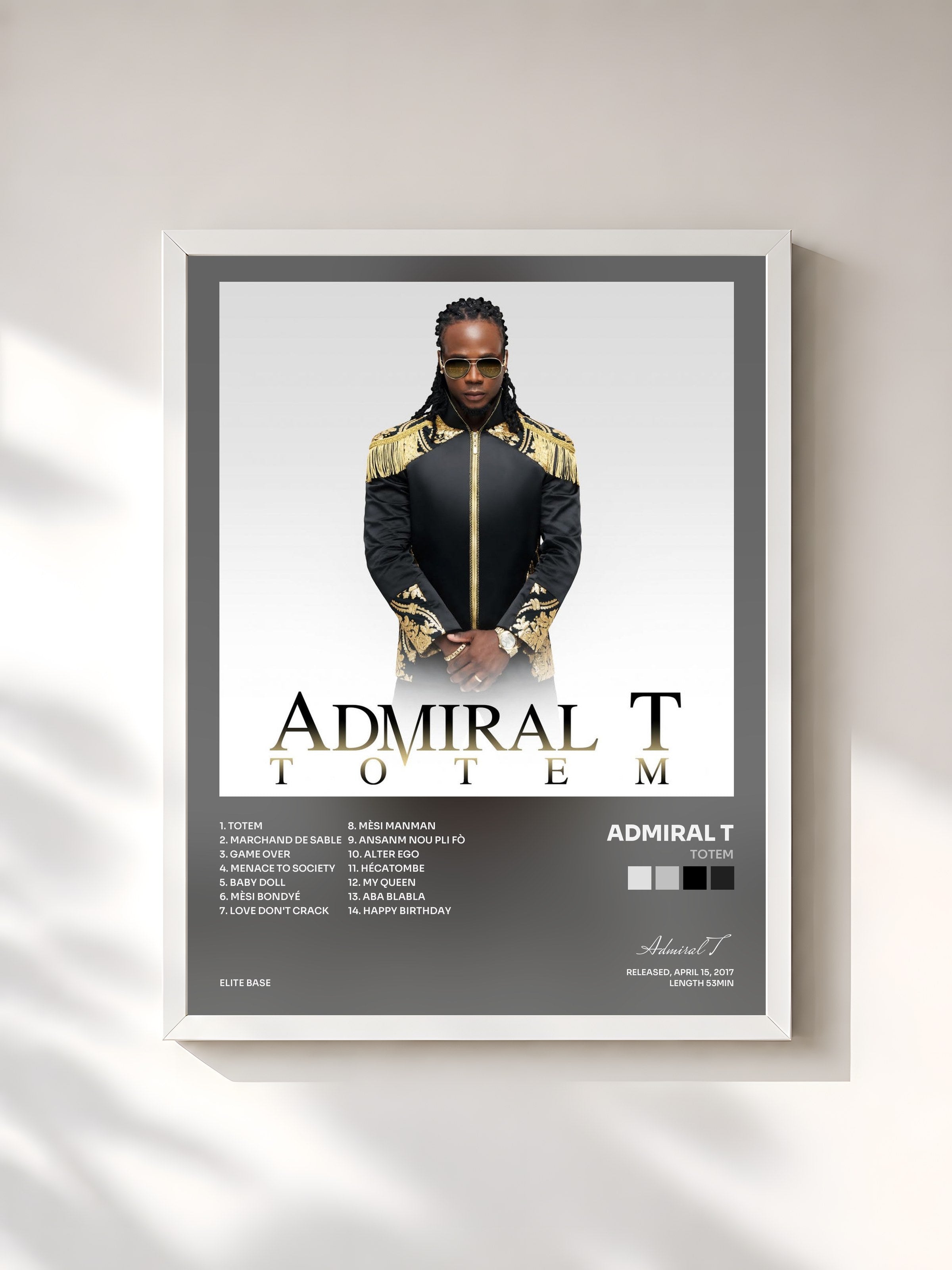#blanc Tableau de l'album Totem de Admiral T, cadre blanc, imprimé et encadré en France
