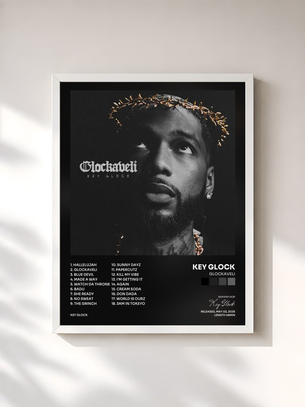 #blanc Glockaveli von Key Glock als gerahmter Kunstdruck, weißer Rahmen, gedruckt und gerahmt in Frankreich