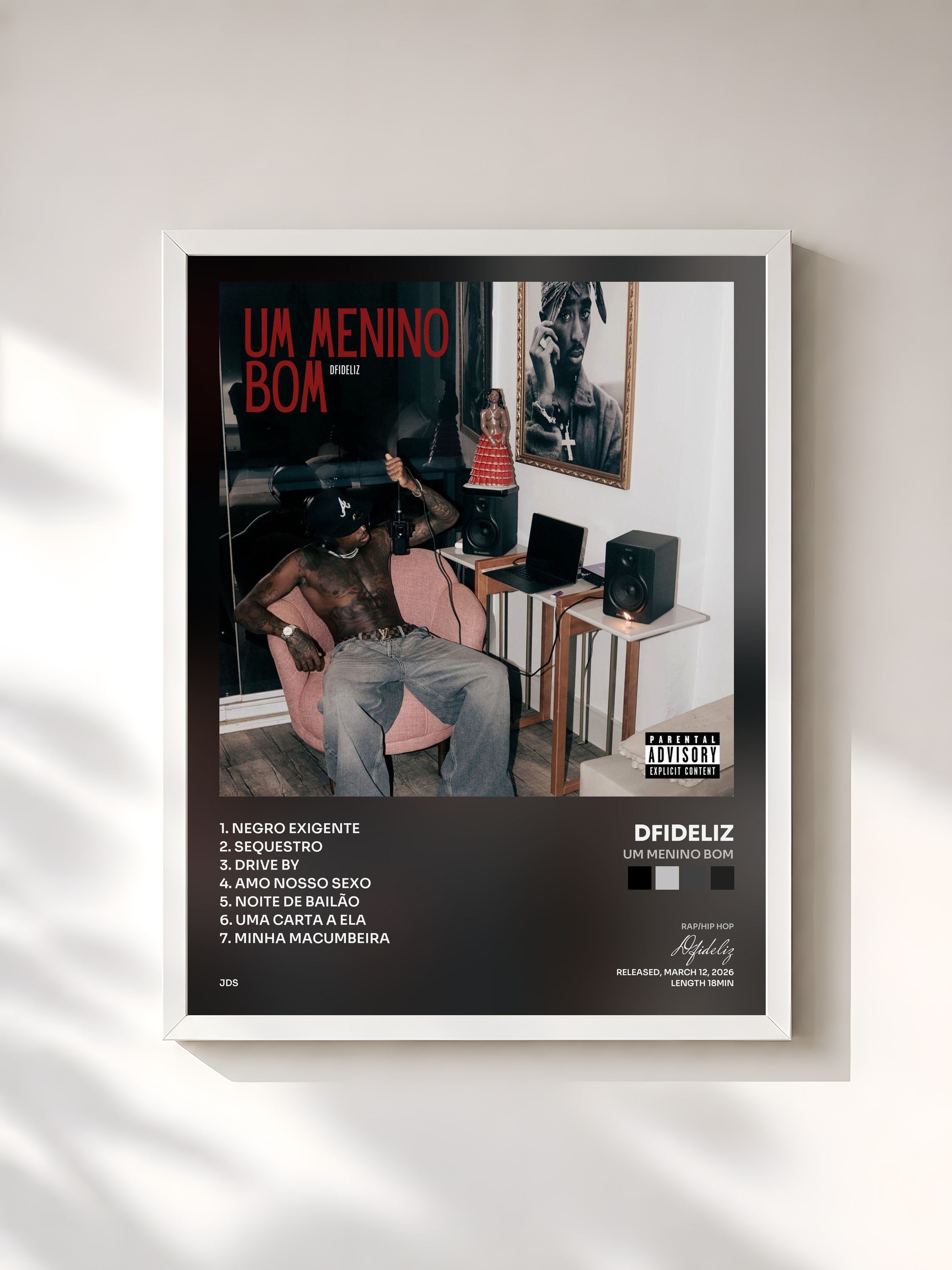 #blanc Tableau de l'album Um Menino Bom de Dfideliz, cadre blanc, imprimé et encadré en France