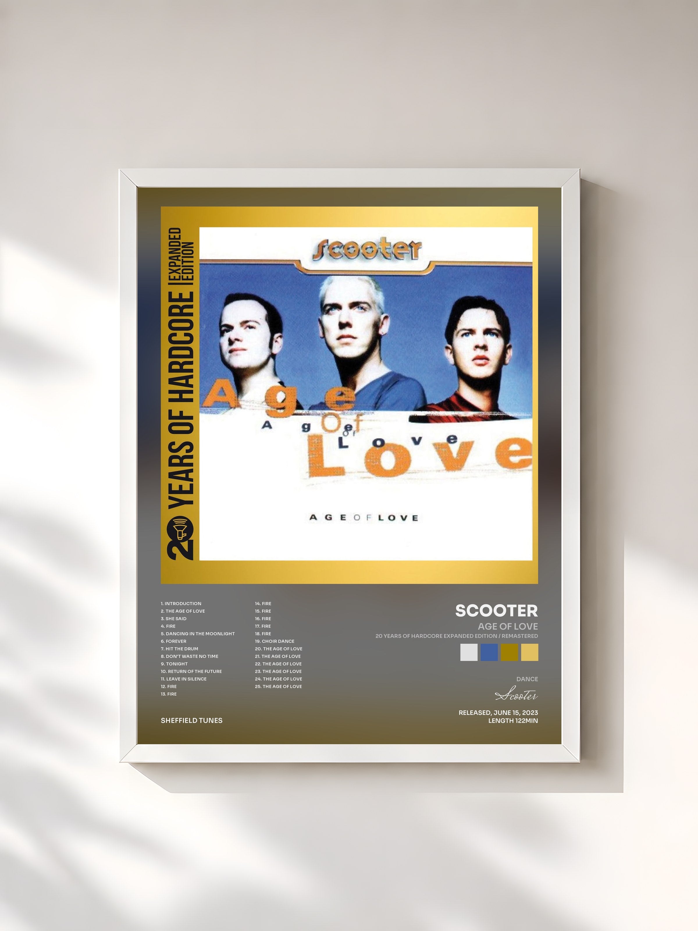 #blanc Tableau de l'album Age Of Love (20 Years Of Hardcore Expanded Edition / Remastered) de Scooter, cadre blanc, imprimé et encadré en France