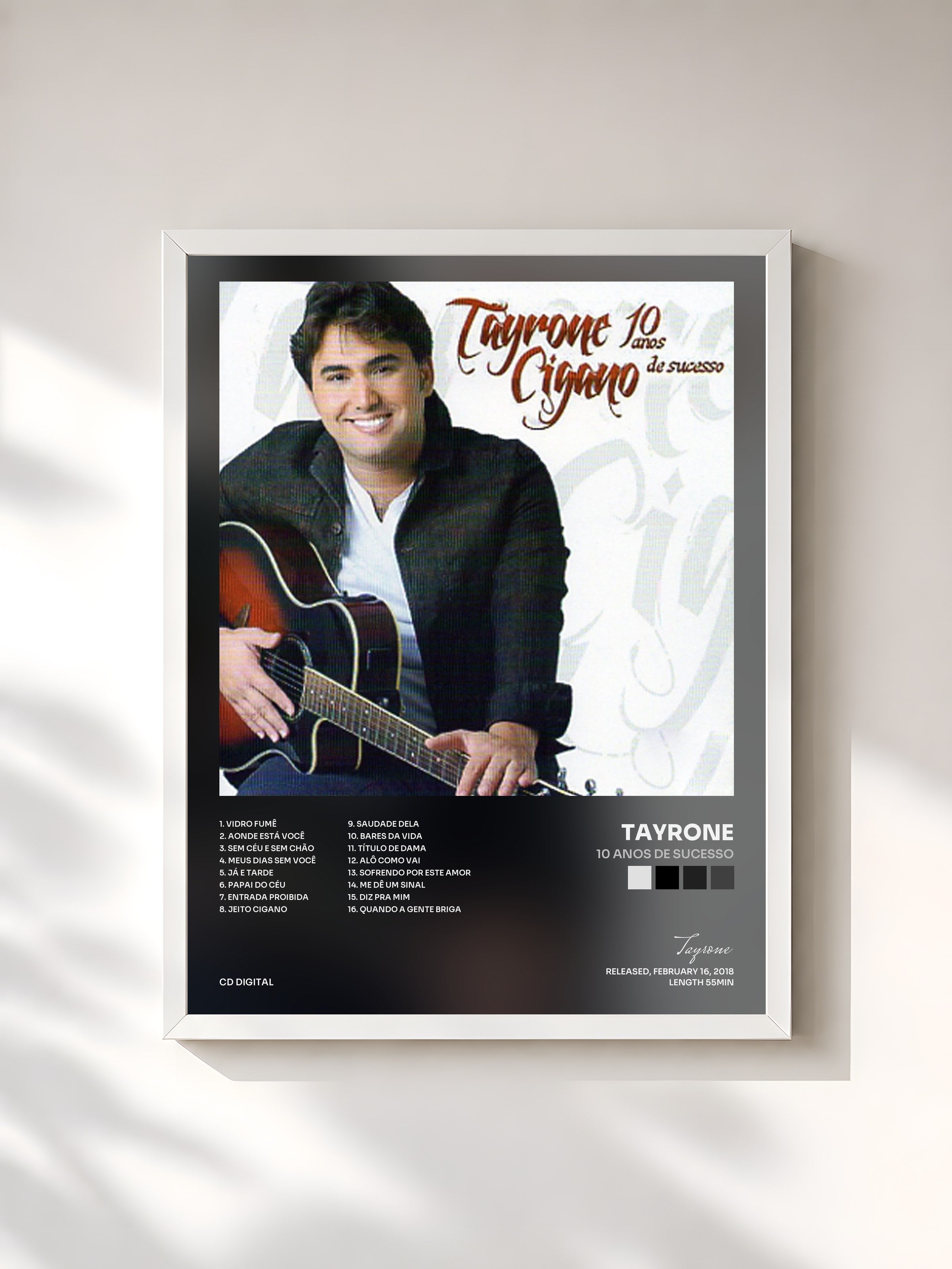 #blanc Tableau de l'album 10 Anos de Sucesso de Tayrone, cadre blanc, imprimé et encadré en France