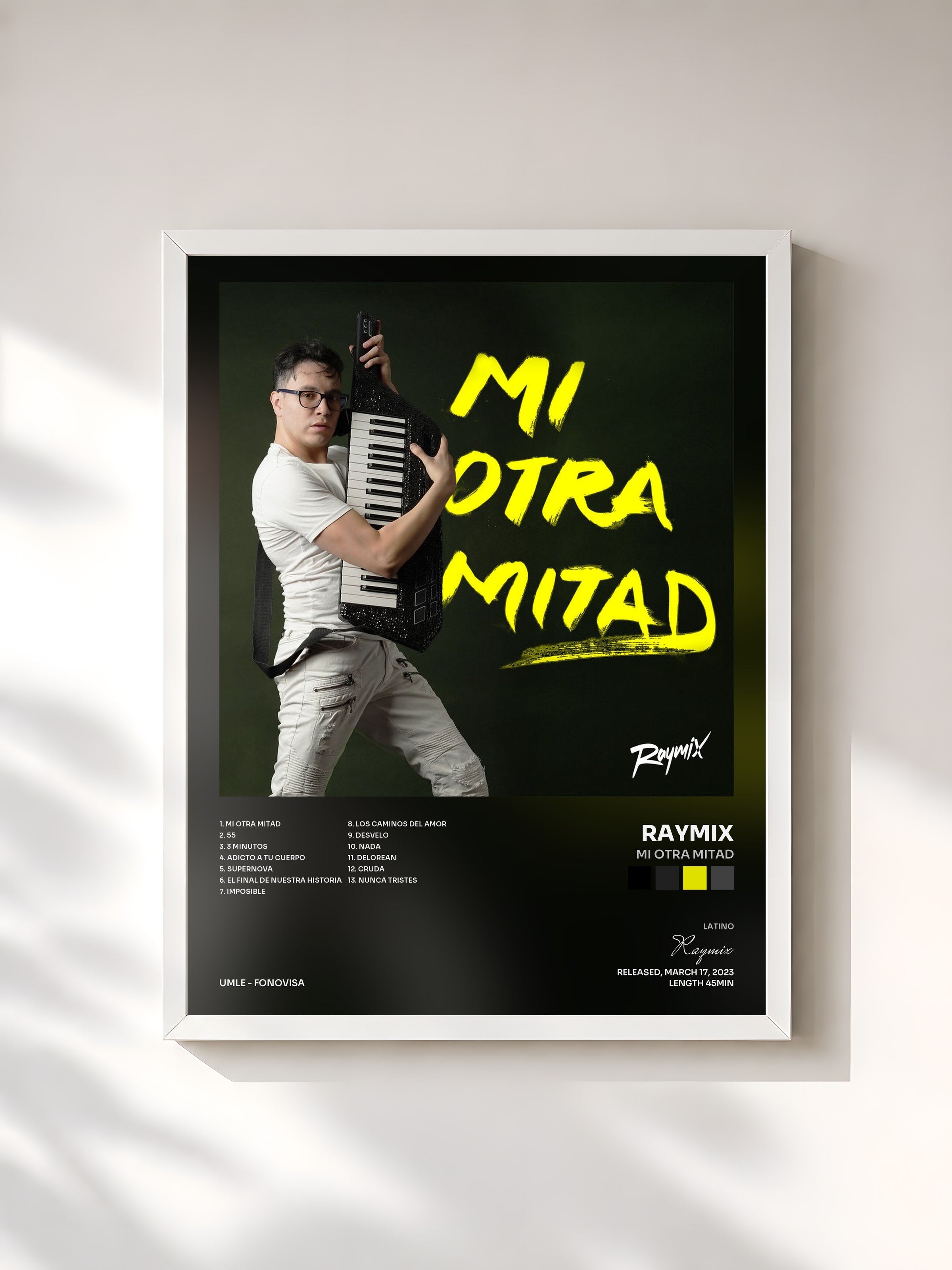 #blanc Tableau de l'album Mi Otra Mitad de Raymix, cadre blanc, imprimé et encadré en France