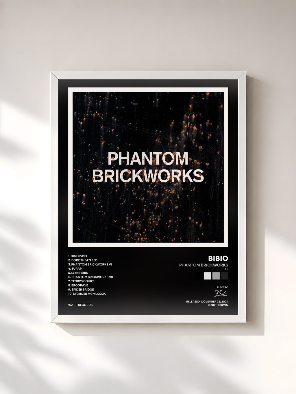 #blanc PHANTOM BRICKWORKS (LP II) de Bibio en lámina enmarcada, marco blanco, impresa y enmarcada en Francia