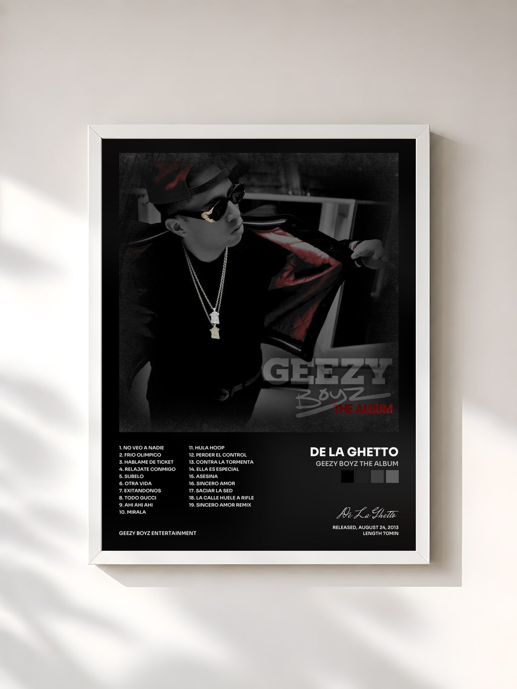 #blanc Tableau de l'album Geezy Boyz The Album de De La Ghetto, cadre blanc, imprimé et encadré en France