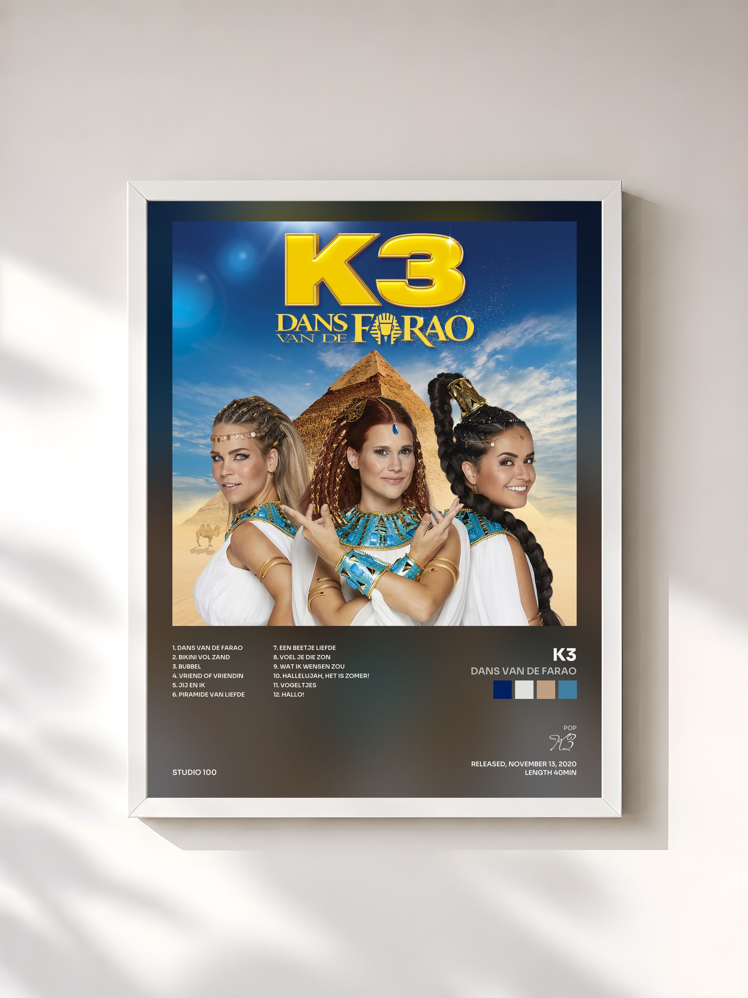 #blanc Tableau de l'album Dans van de farao de K3, cadre blanc, imprimé et encadré en France