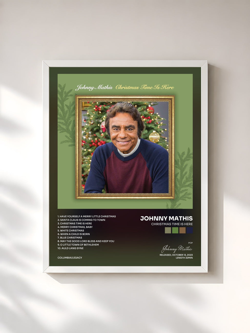 #blanc Christmas Time Is Here von Johnny Mathis als gerahmter Kunstdruck, weißer Rahmen, gedruckt und gerahmt in Frankreich