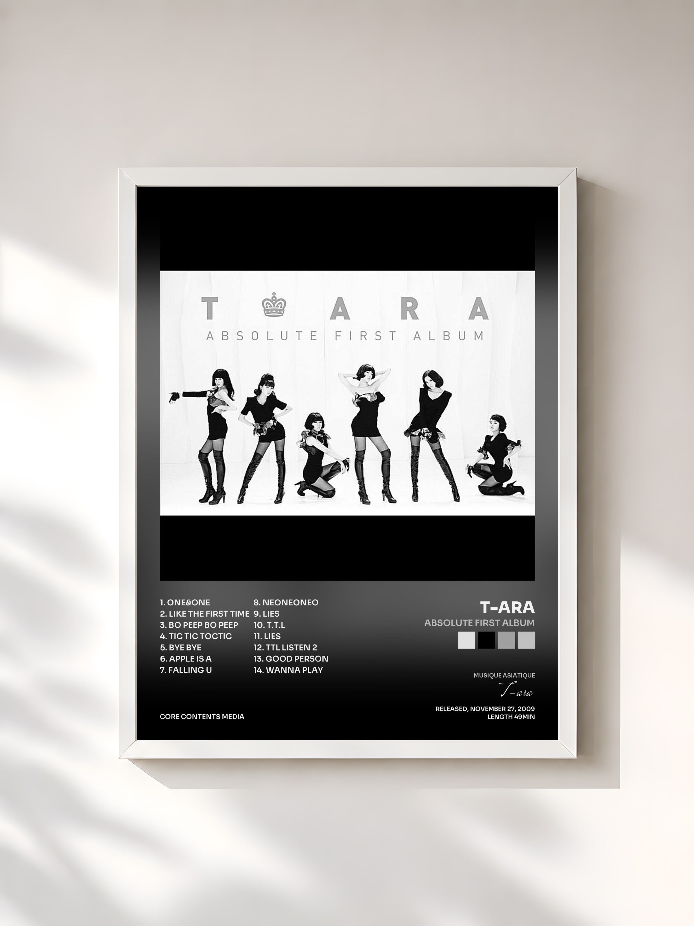 #blanc Tableau de l'album Absolute First Album de T-ara, cadre blanc, imprimé et encadré en France