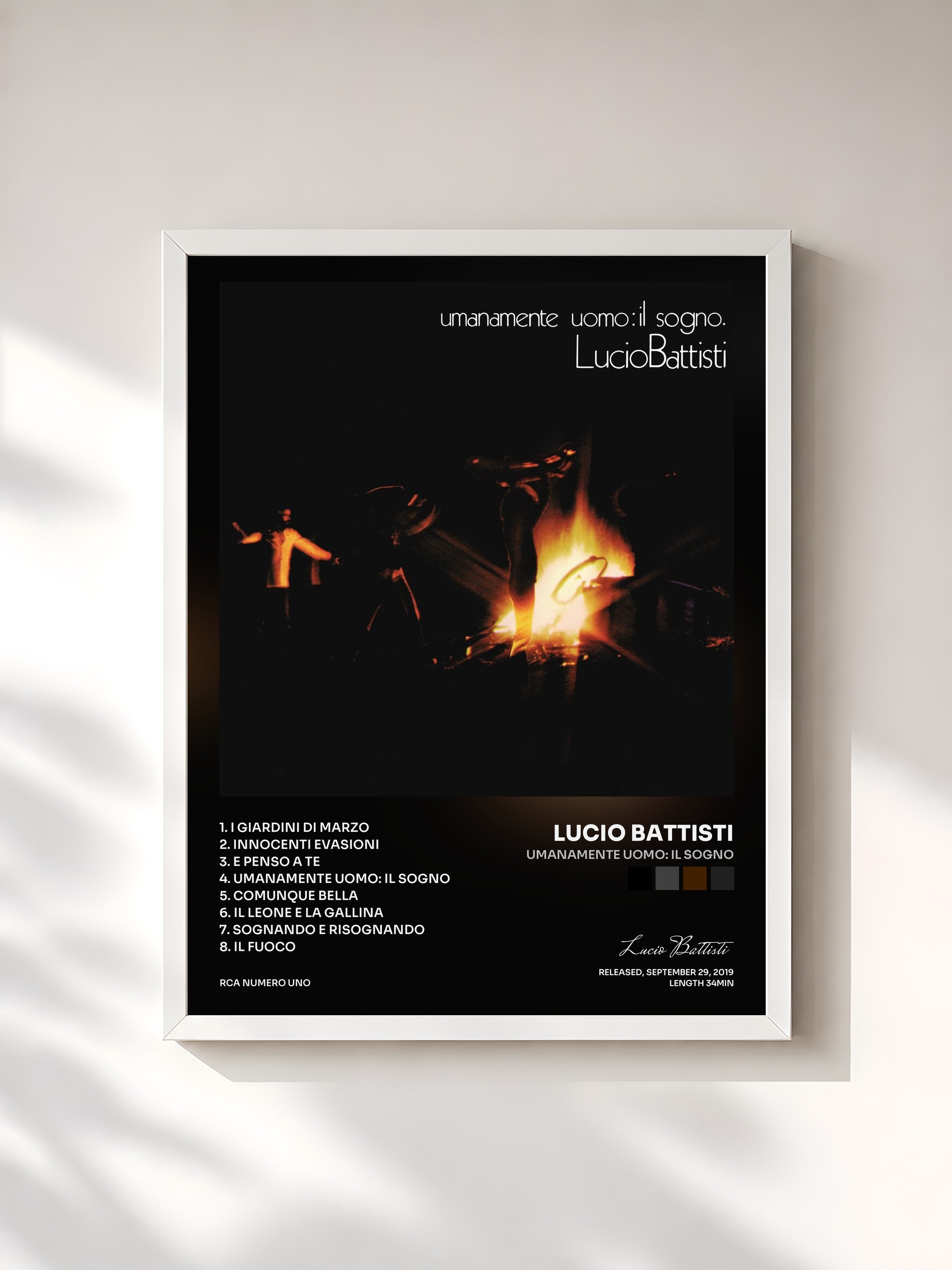 #blanc Tableau de l'album Umanamente uomo: il sogno de Lucio Battisti, cadre blanc, imprimé et encadré en France