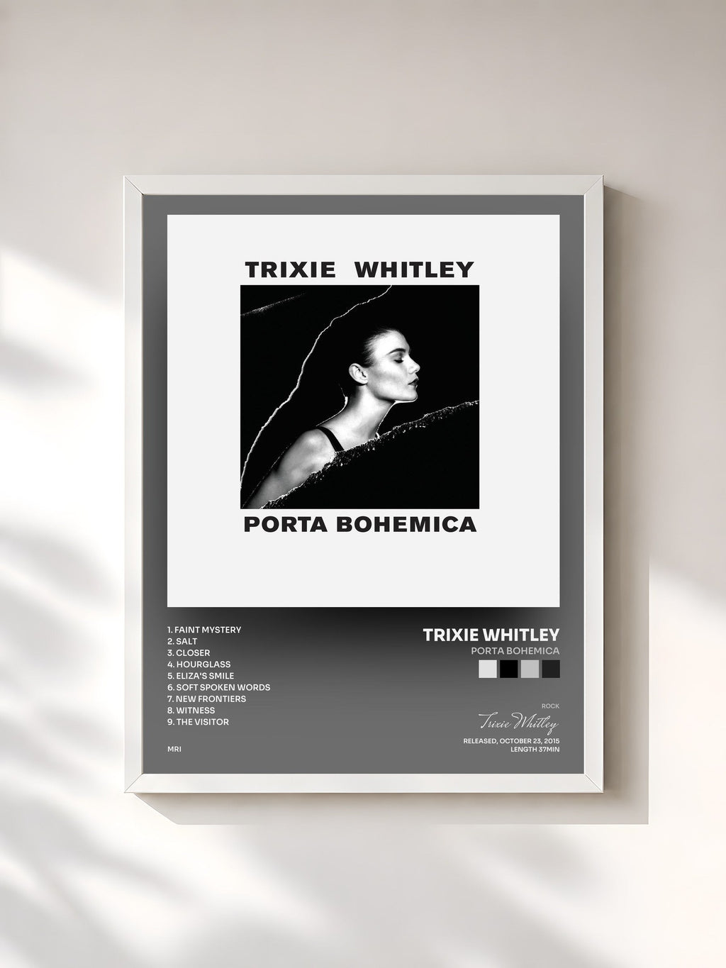 #blanc Porta Bohemica de Trixie Whitley en lámina enmarcada, marco blanco, impresa y enmarcada en Francia