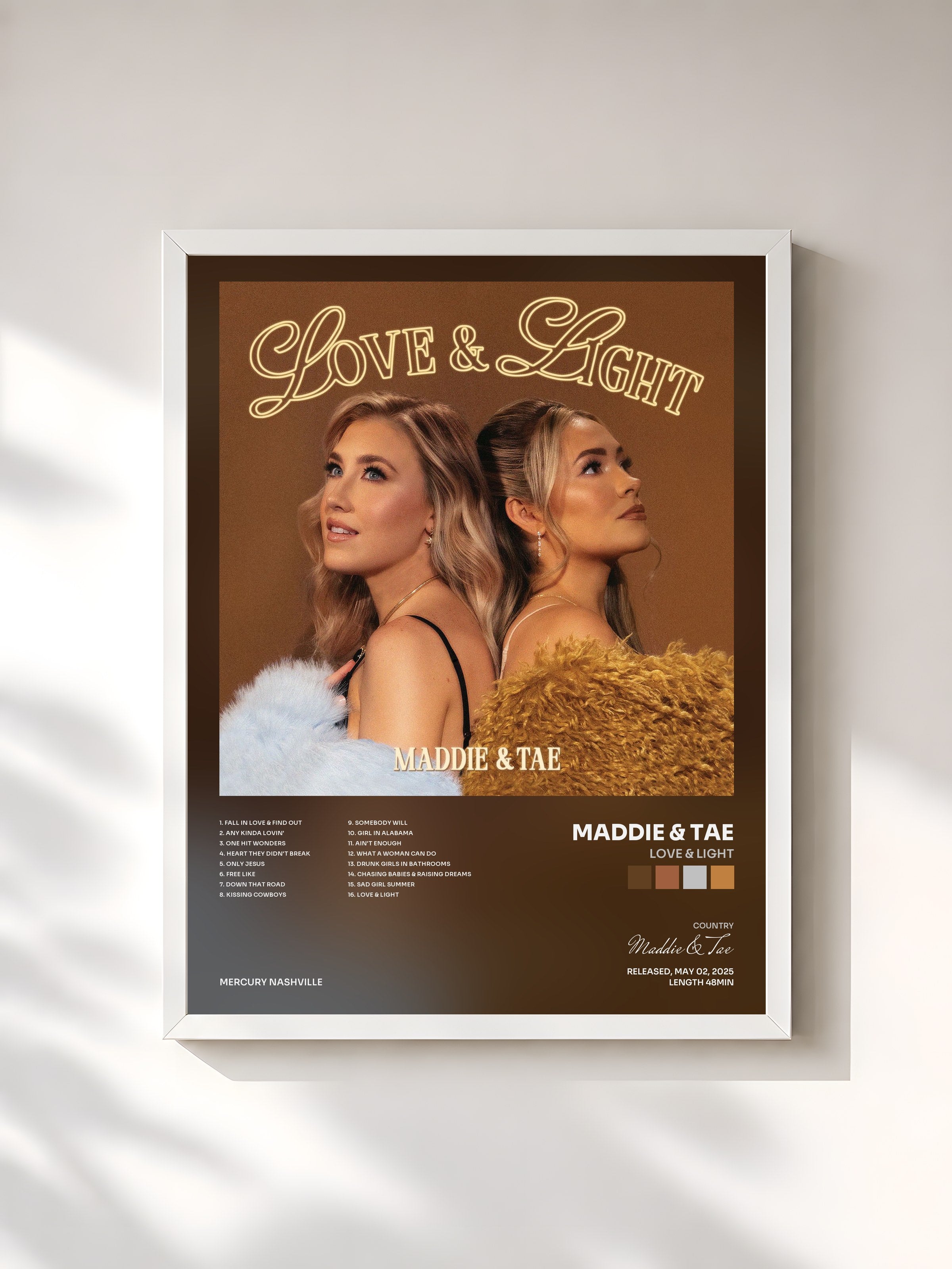 #blanc Tableau de l'album Love & Light de Maddie & Tae, cadre blanc, imprimé et encadré en France