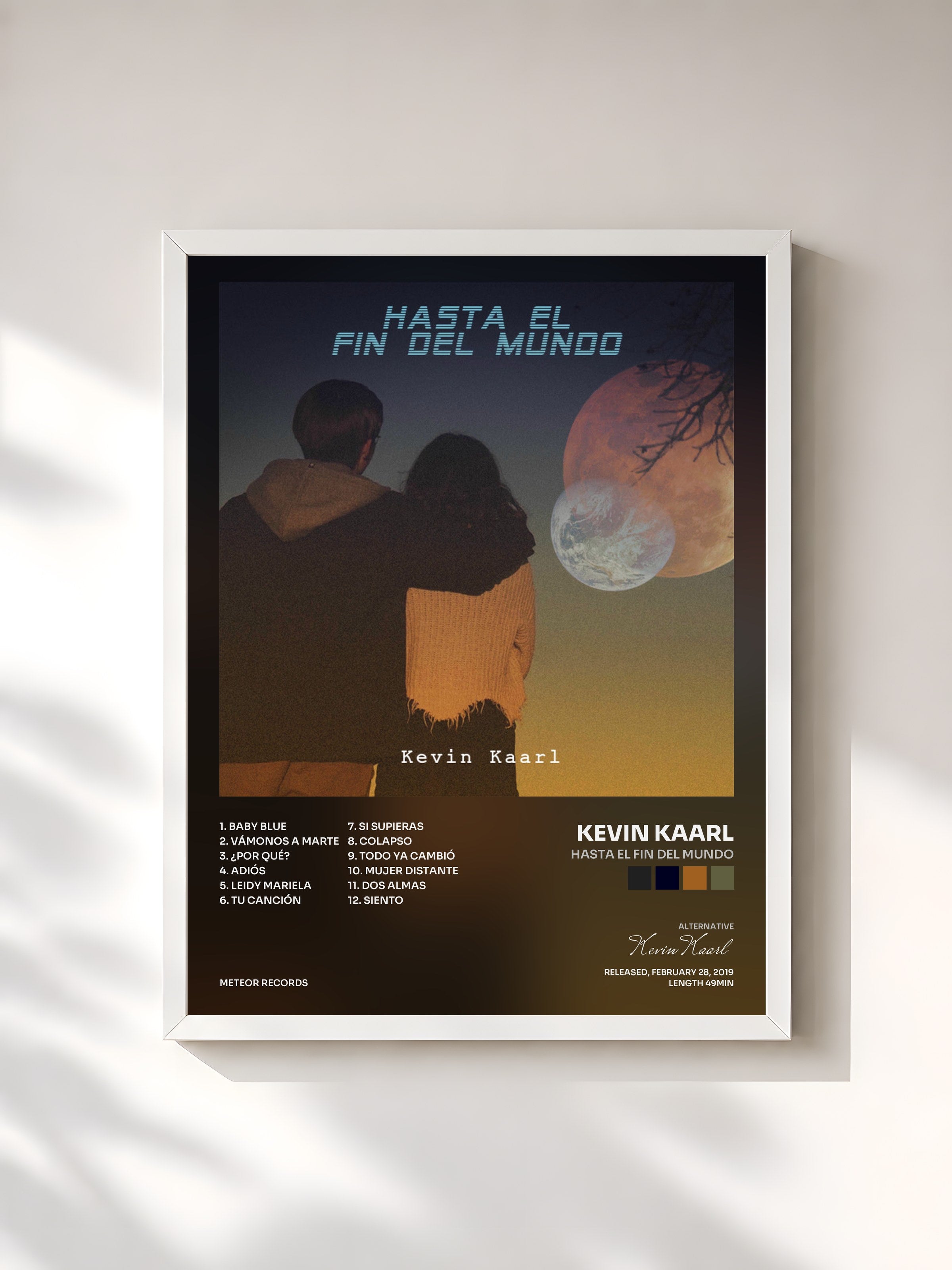 #blanc Tableau de l'album Hasta el Fin Del Mundo de Kevin Kaarl, cadre blanc, imprimé et encadré en France