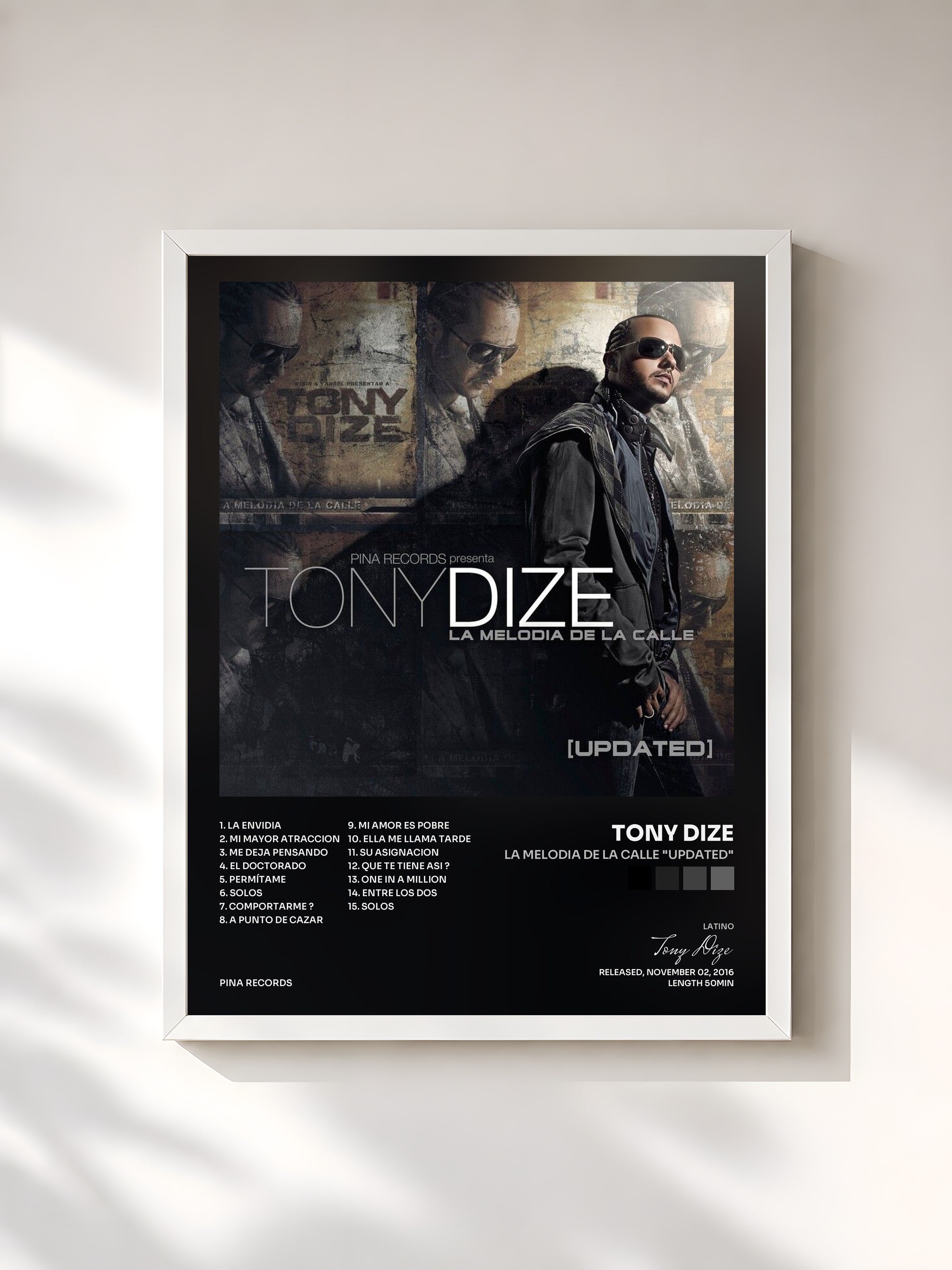 #blanc Tableau de l'album La Melodia de la Calle "Updated" de Tony Dize, cadre blanc, imprimé et encadré en France