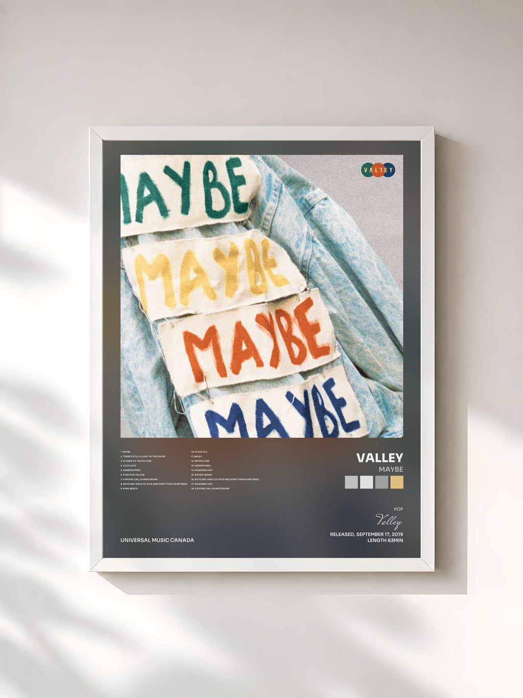 #blanc MAYBE de Valley en lámina enmarcada, marco blanco, impresa y enmarcada en Francia