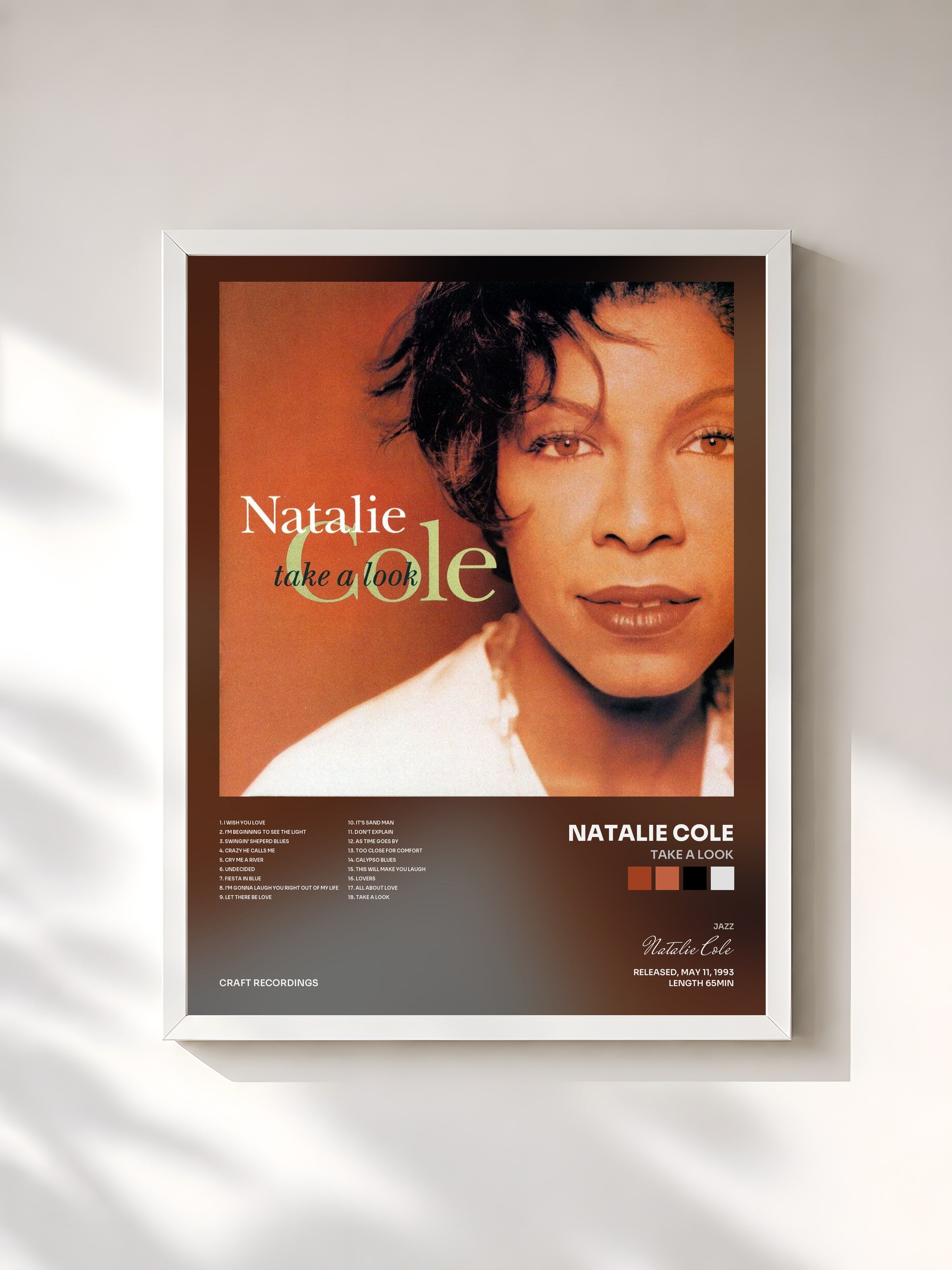 #blanc Tableau de l'album Take A Look de Natalie Cole, cadre blanc, imprimé et encadré en France