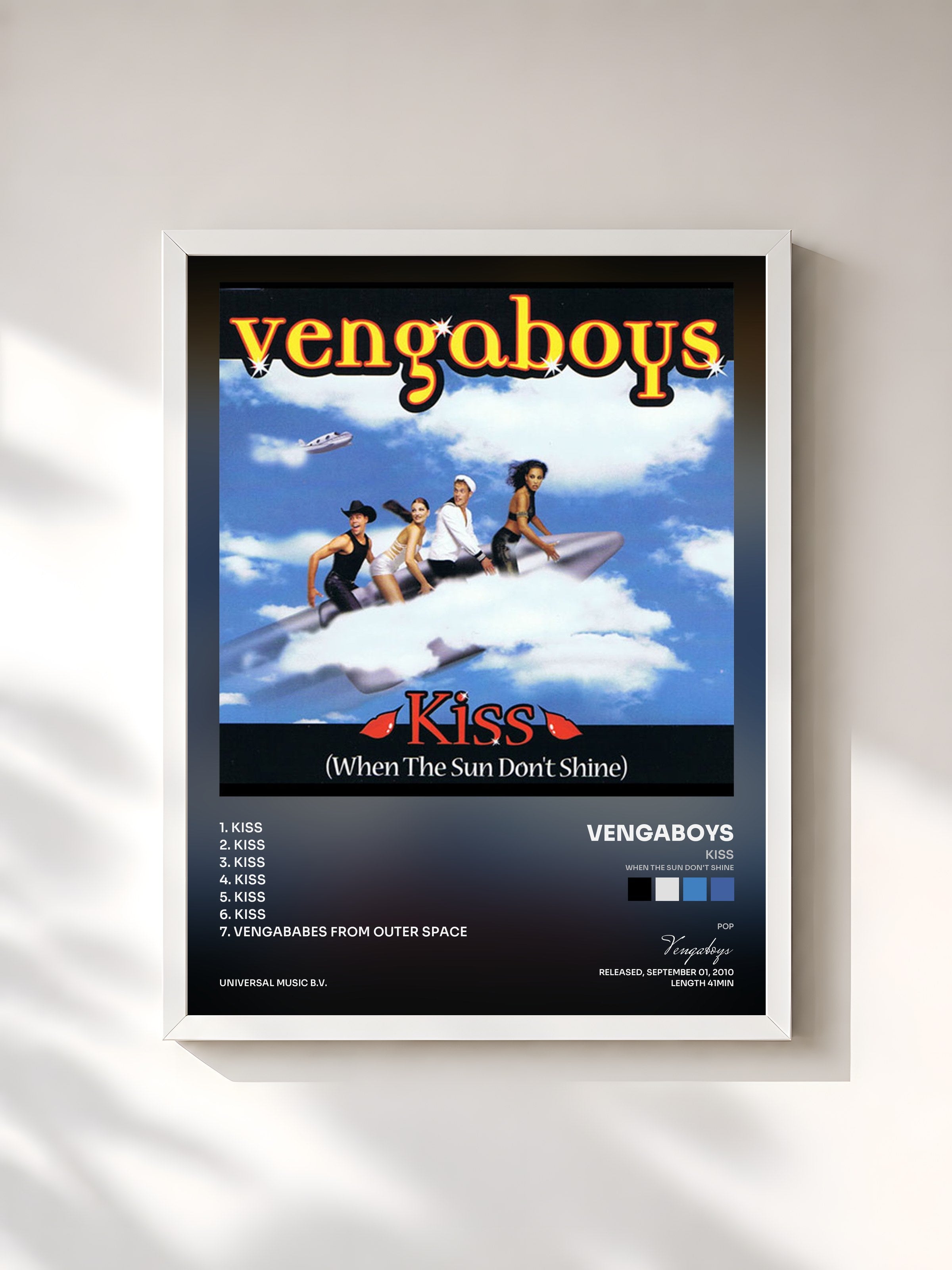 #blanc Tableau de l'album Kiss (When The Sun Don't Shine) de Vengaboys, cadre blanc, imprimé et encadré en France