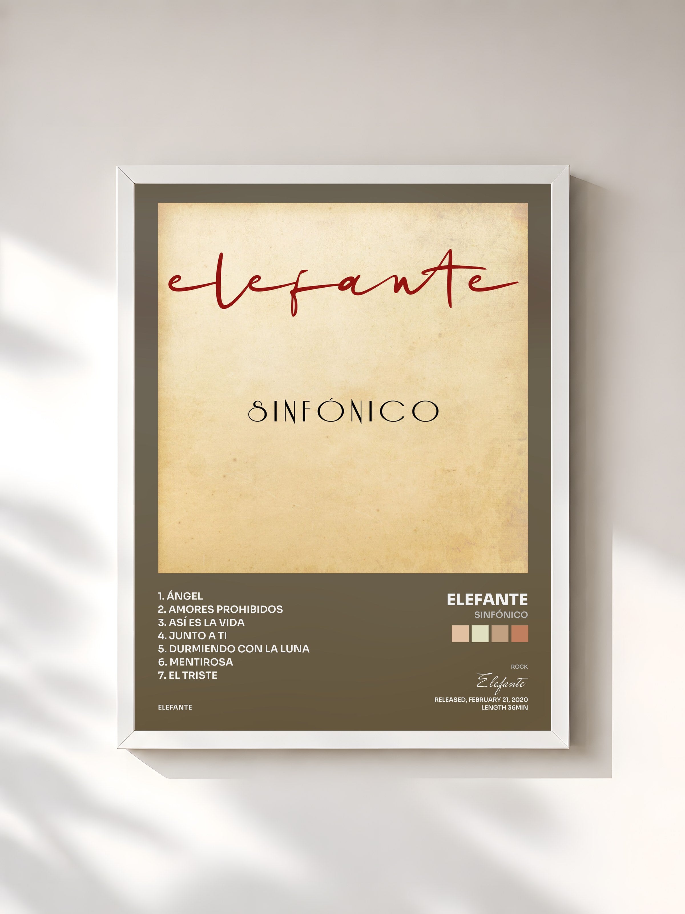 #blanc Tableau de l'album Sinfónico de Elefante, cadre blanc, imprimé et encadré en France