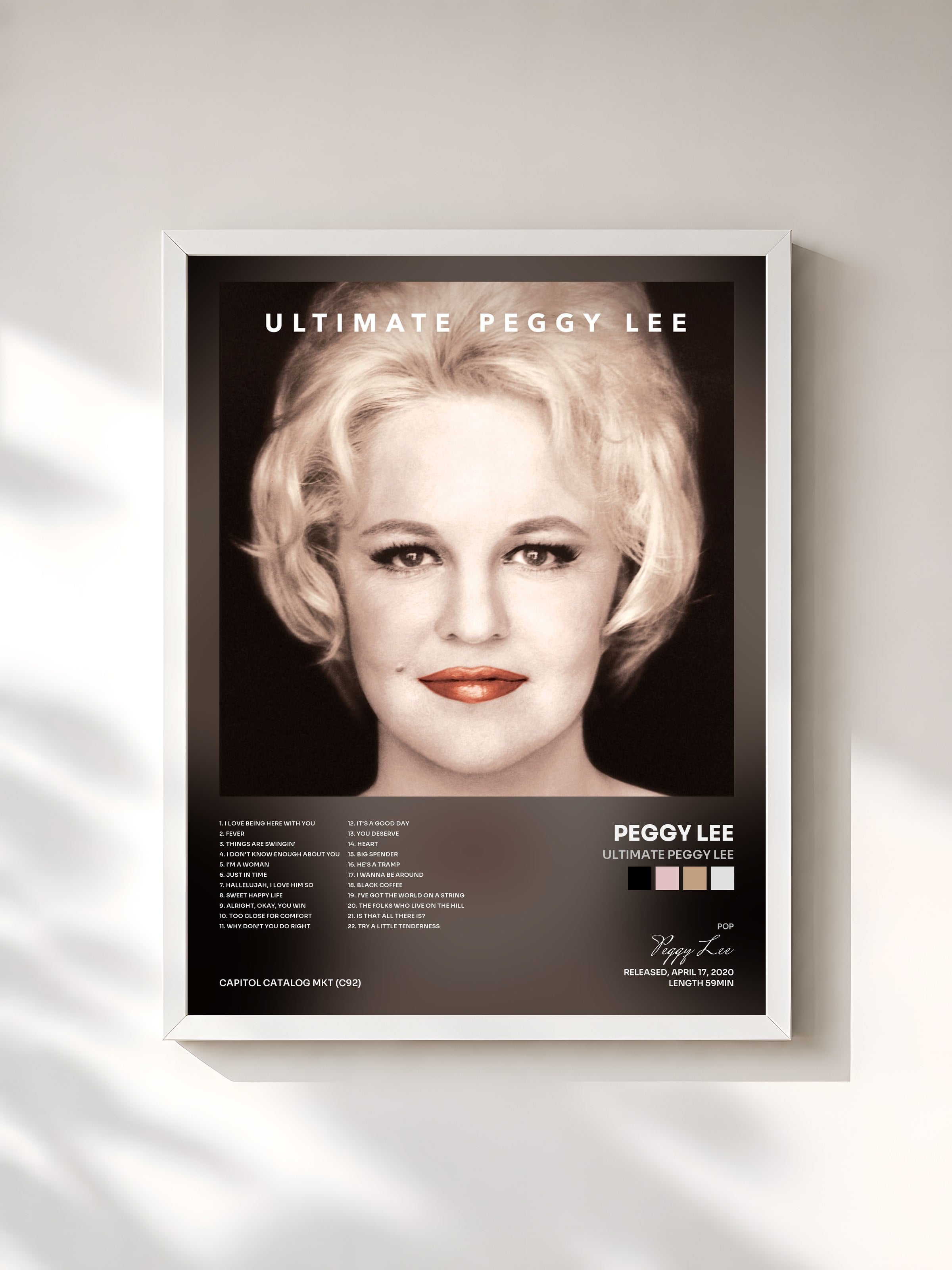 #blanc Tableau de l'album Ultimate Peggy Lee de Peggy Lee, cadre blanc, imprimé et encadré en France