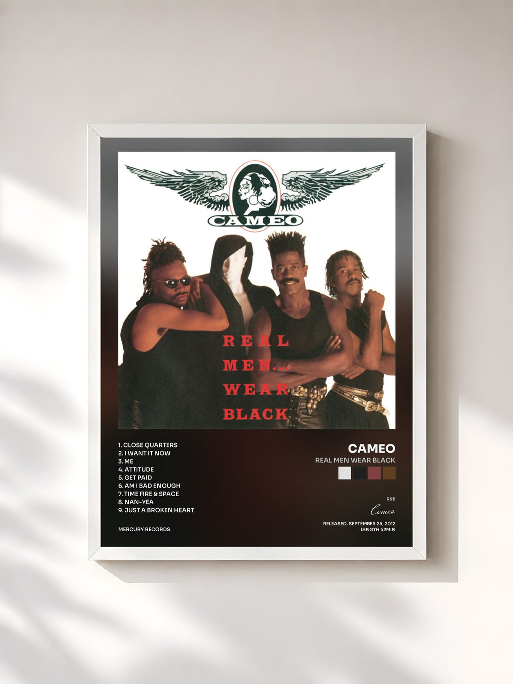 #blanc Real Men Wear Black von Cameo als gerahmter Kunstdruck, weißer Rahmen, gedruckt und gerahmt in Frankreich