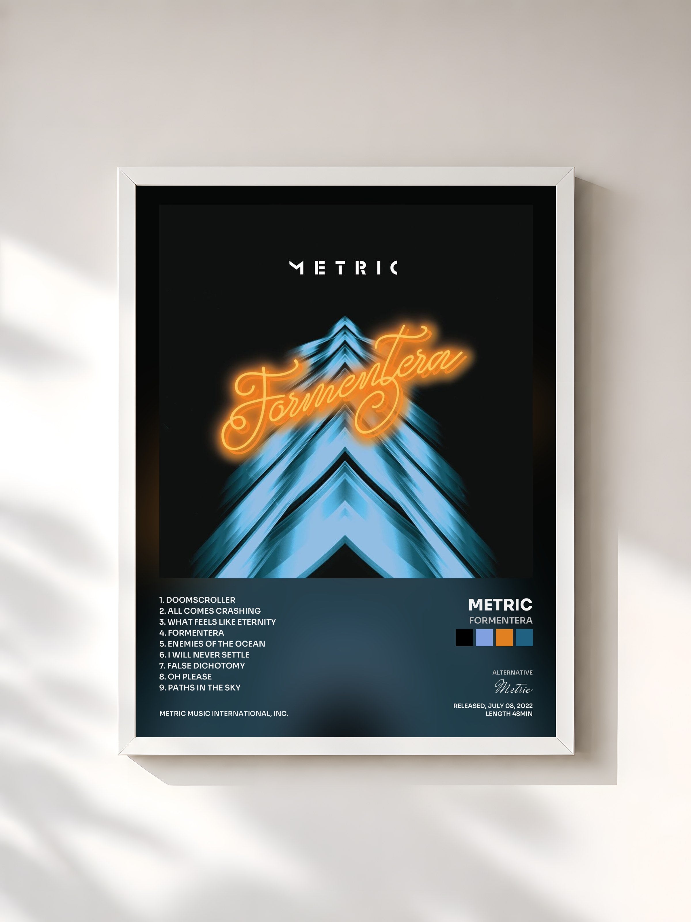 #blanc Tableau de l'album Formentera de Metric, cadre blanc, imprimé et encadré en France