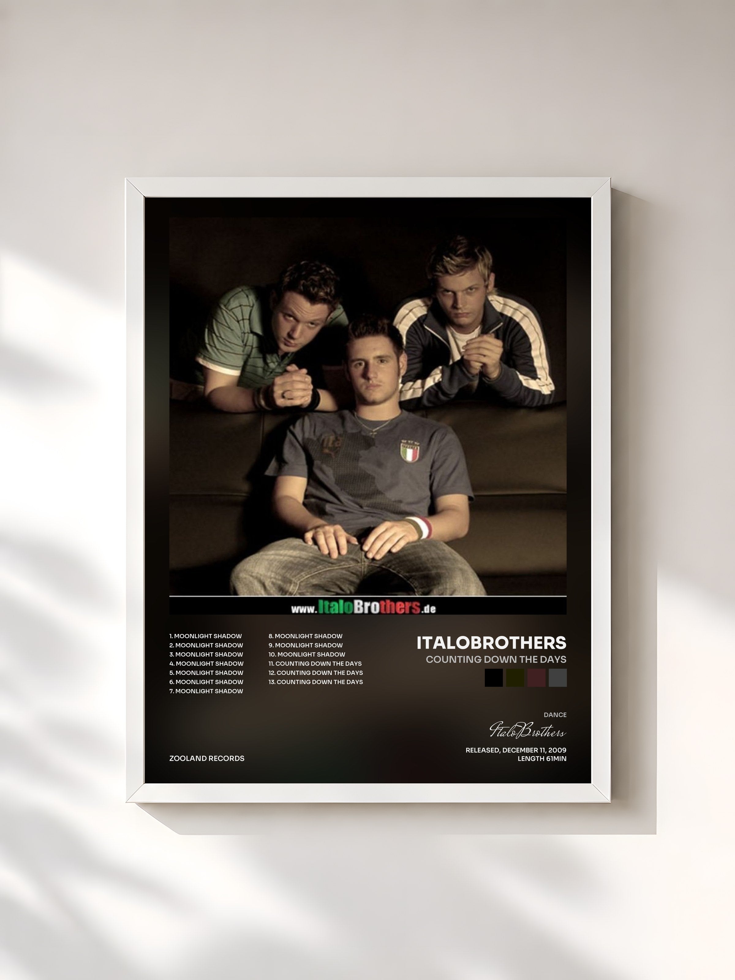 #blanc Tableau de l'album Counting Down The Days de ItaloBrothers, cadre blanc, imprimé et encadré en France