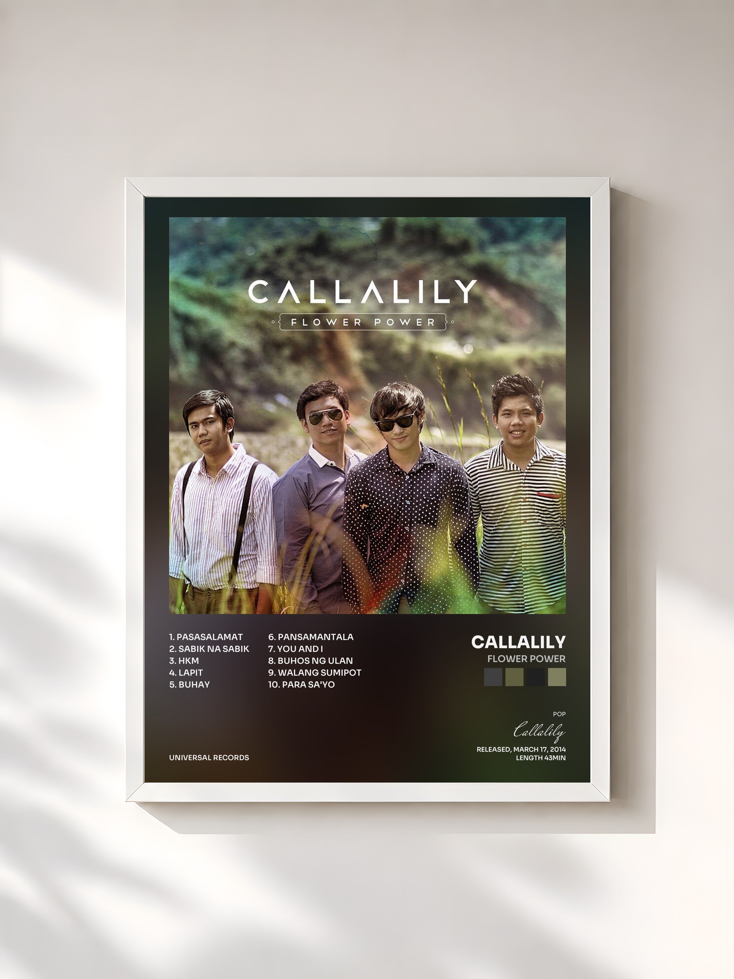 #blanc Tableau de l'album Flower Power de Callalily, cadre blanc, imprimé et encadré en France