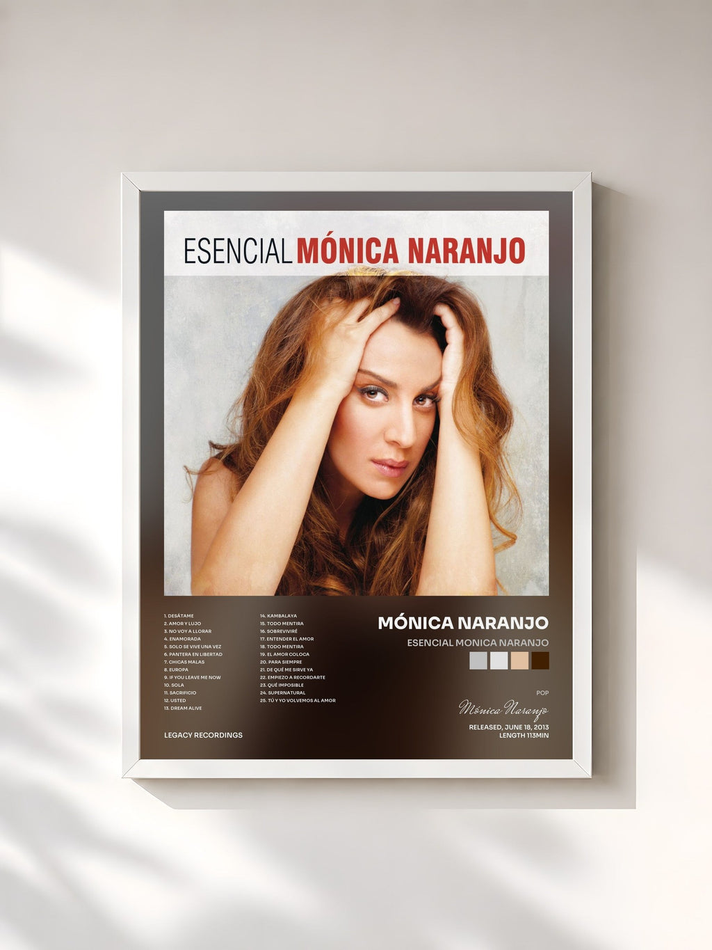 #blanc Esencial Monica Naranjo de Mónica Naranjo en lámina enmarcada, marco blanco, impresa y enmarcada en Francia