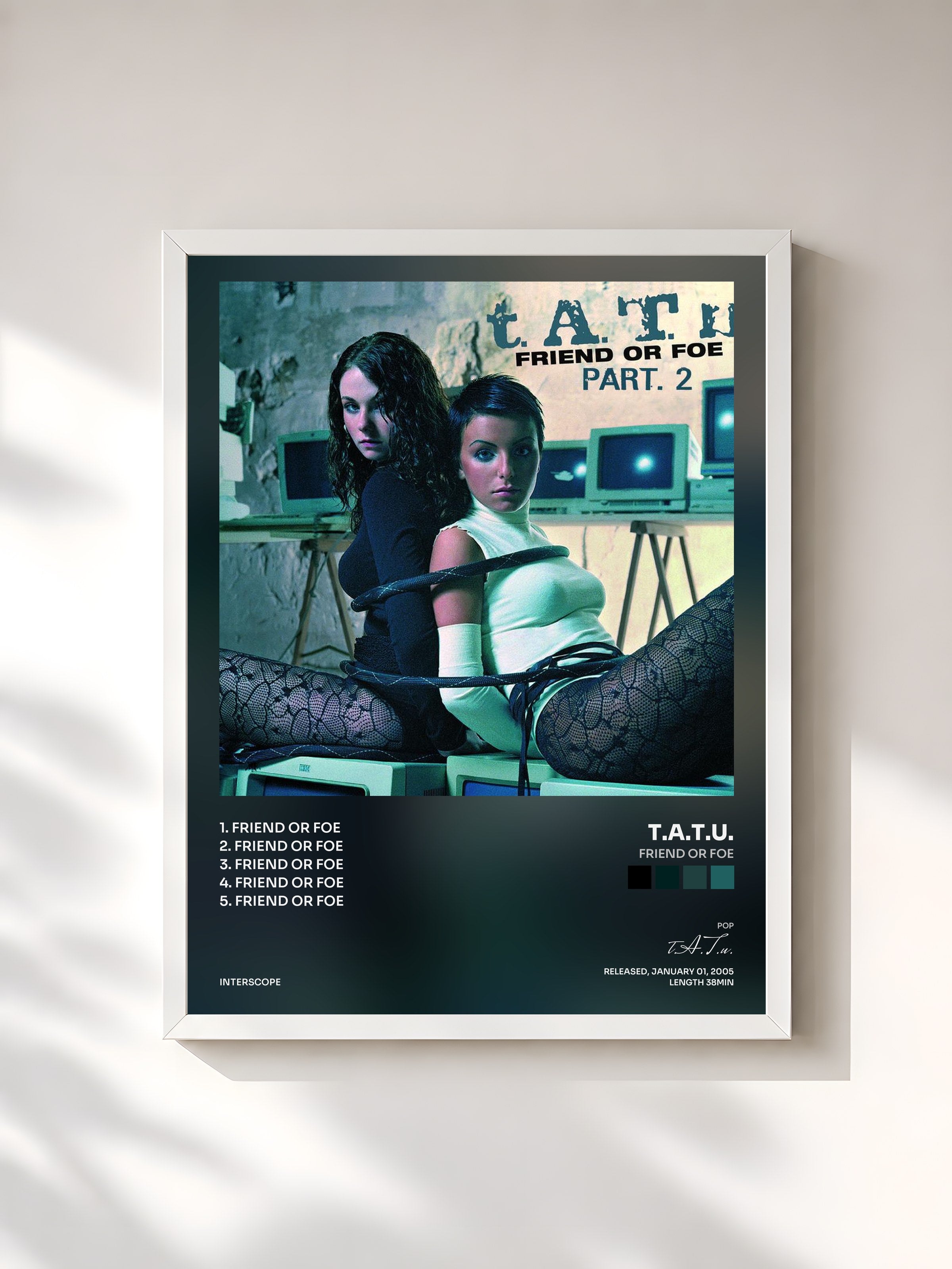 #blanc Tableau de l'album Friend Or Foe de t.A.T.u., cadre blanc, imprimé et encadré en France