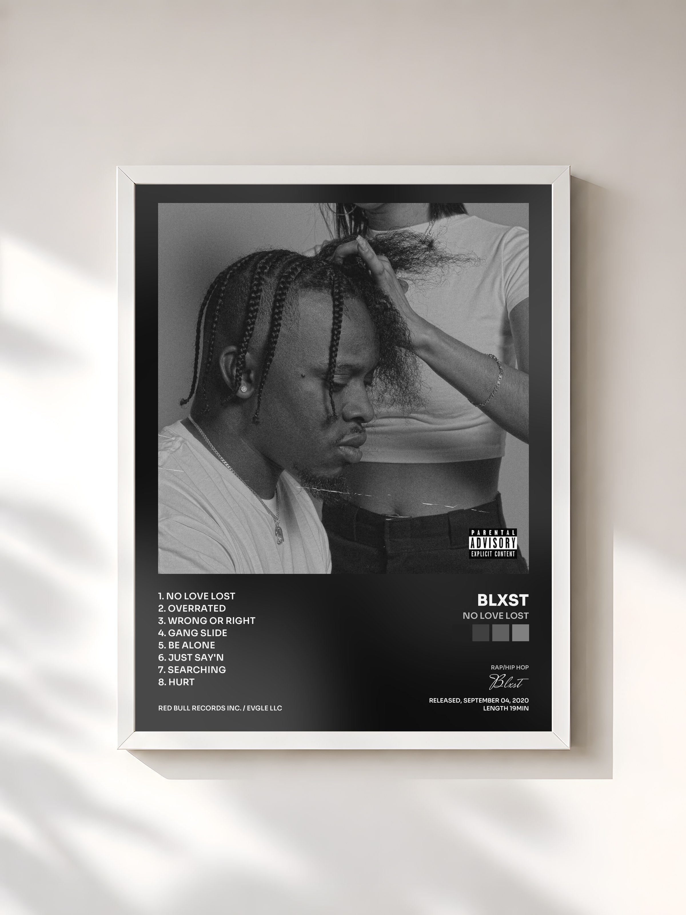 #blanc Tableau de l'album No Love Lost de Blxst, cadre blanc, imprimé et encadré en France