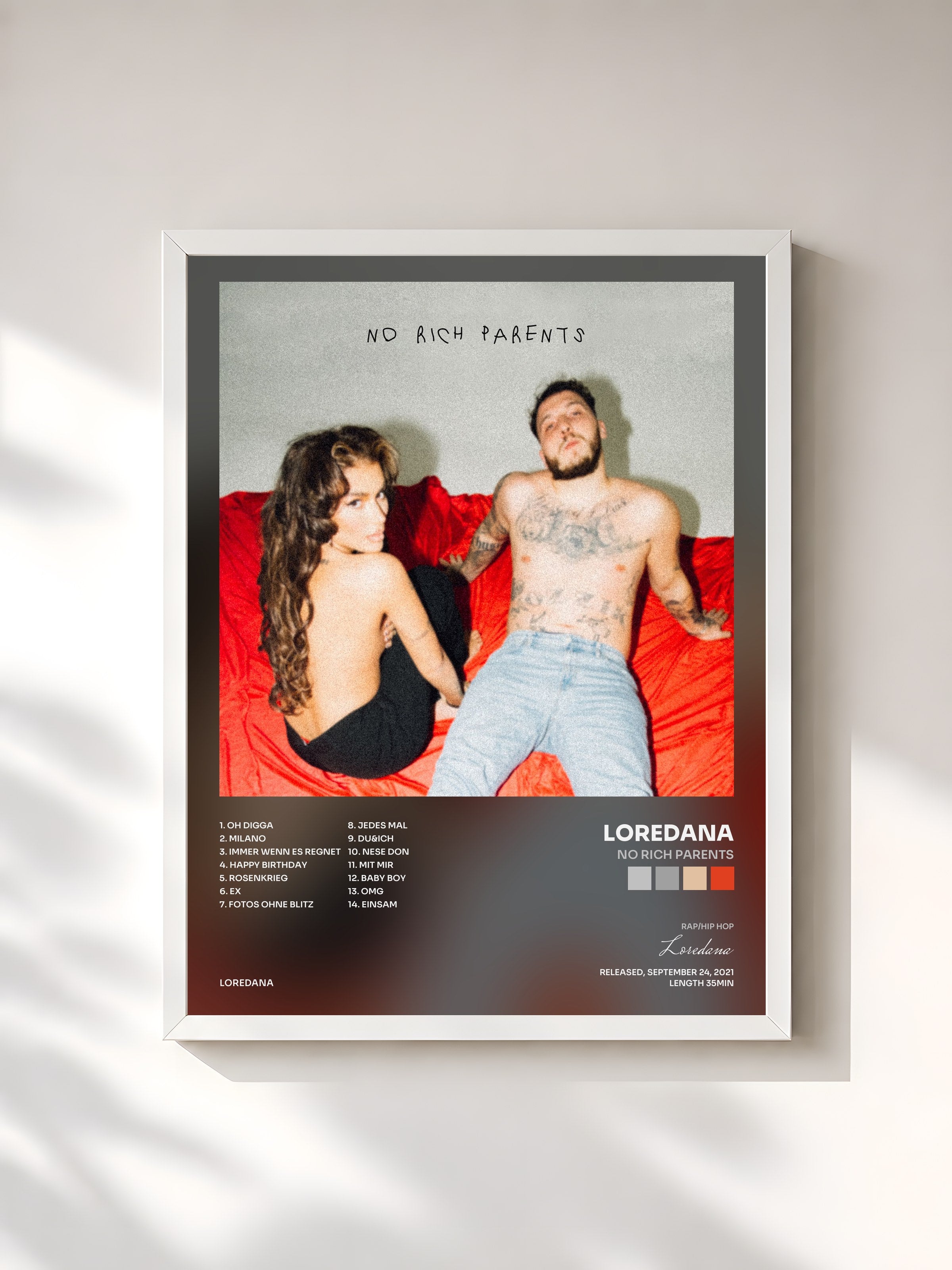 #blanc Tableau de l'album No Rich Parents de Loredana, cadre blanc, imprimé et encadré en France