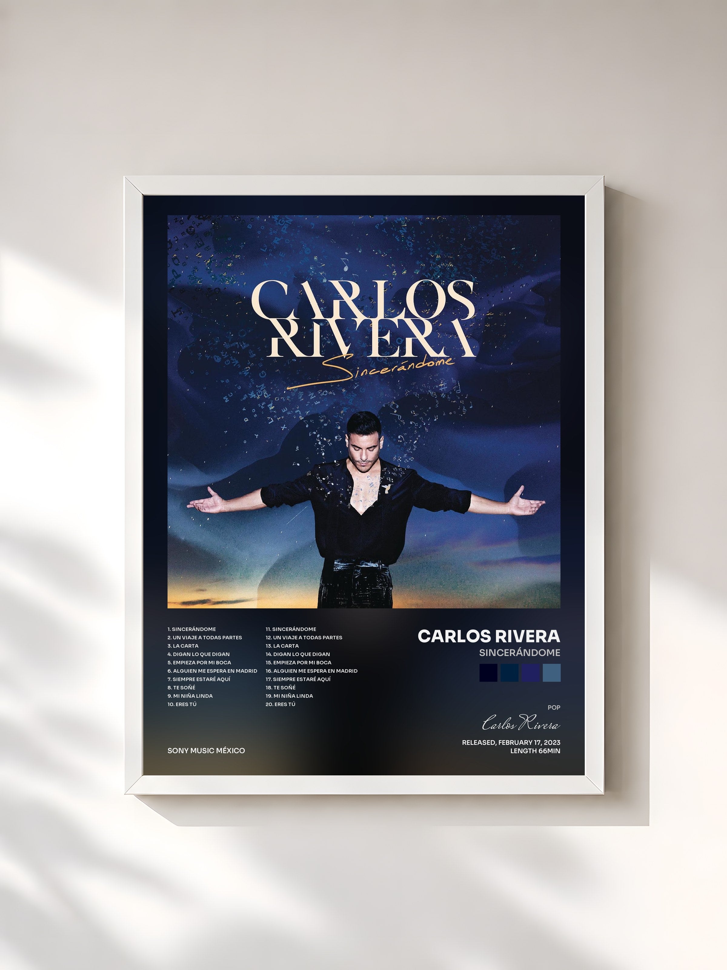 #blanc Tableau de l'album Sincerándome de Carlos Rivera, cadre blanc, imprimé et encadré en France