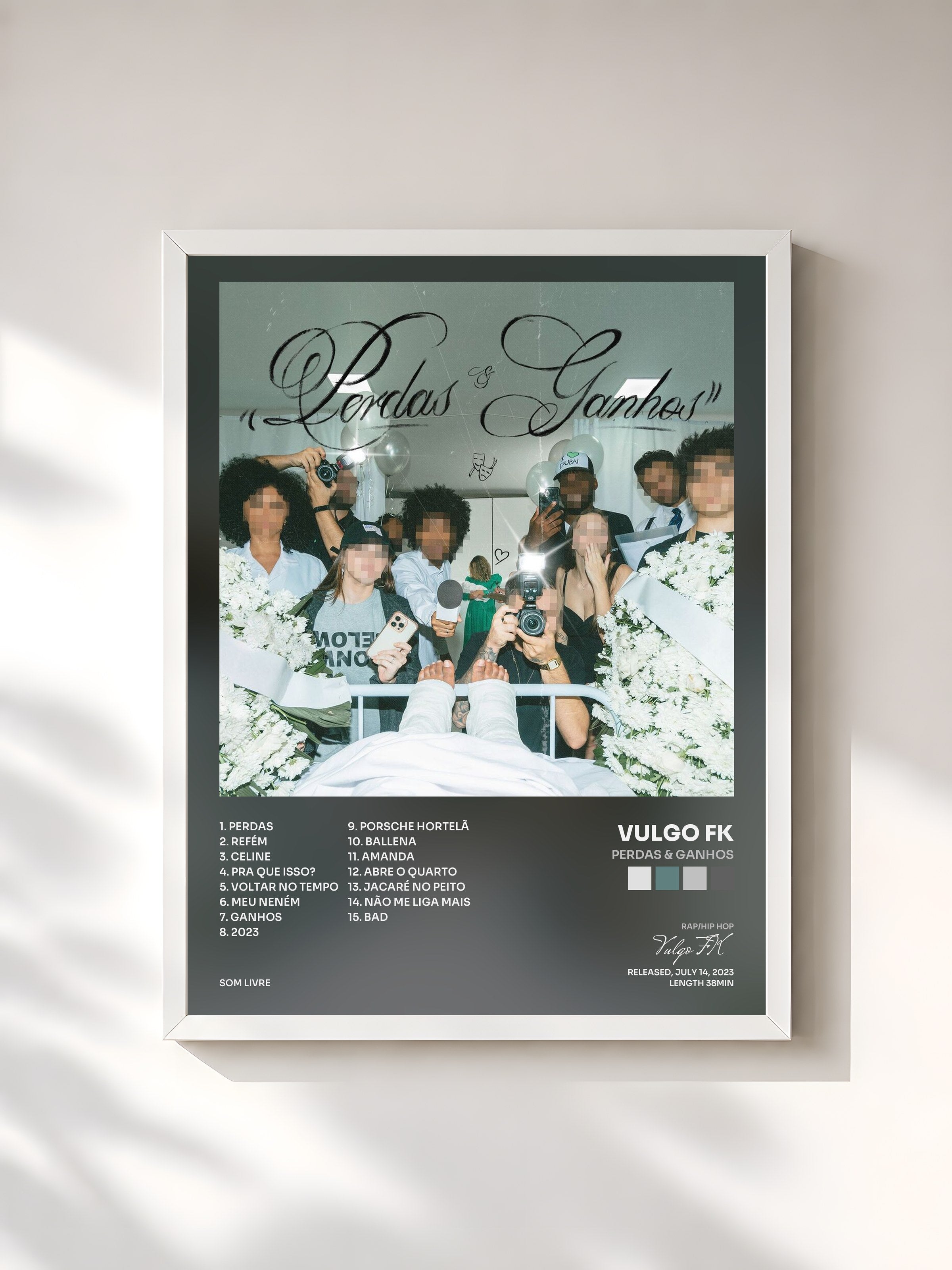 #blanc Tableau de l'album Perdas & Ganhos de Vulgo FK, cadre blanc, imprimé et encadré en France