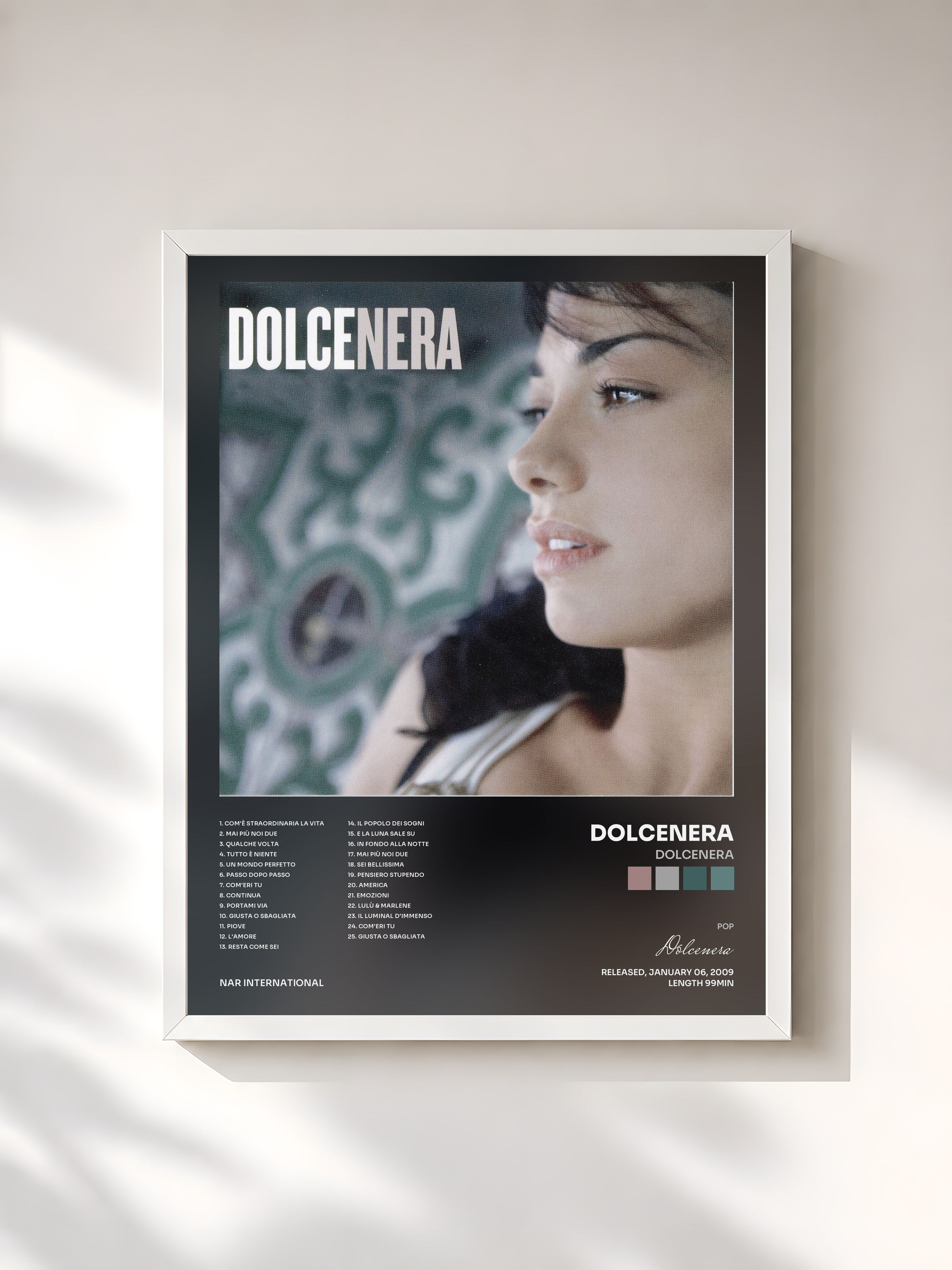 #blanc Tableau de l'album Dolcenera de Dolcenera, cadre blanc, imprimé et encadré en France