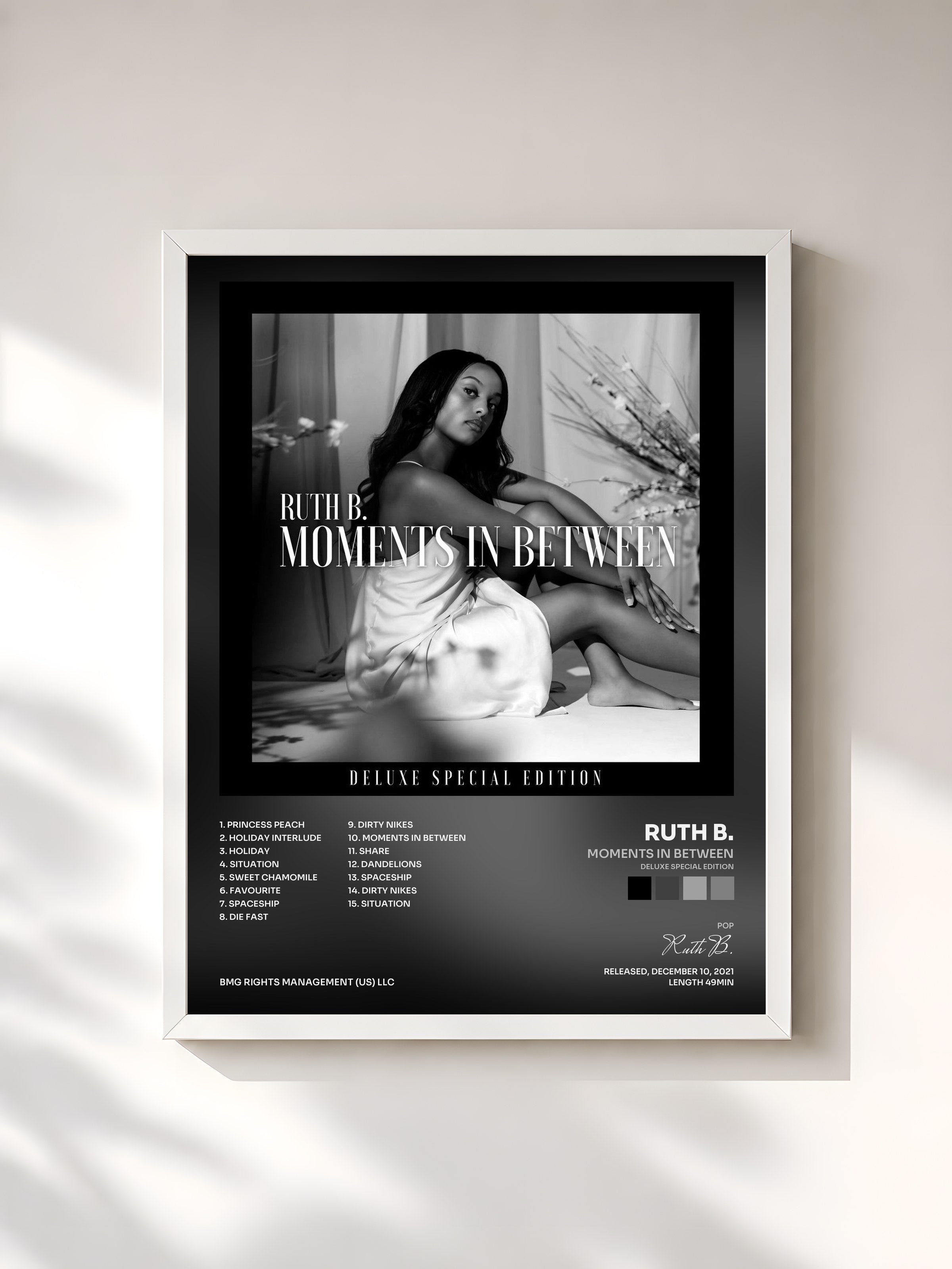 #blanc Tableau de l'album Moments in Between (Deluxe Special Edition) de Ruth B., cadre blanc, imprimé et encadré en France