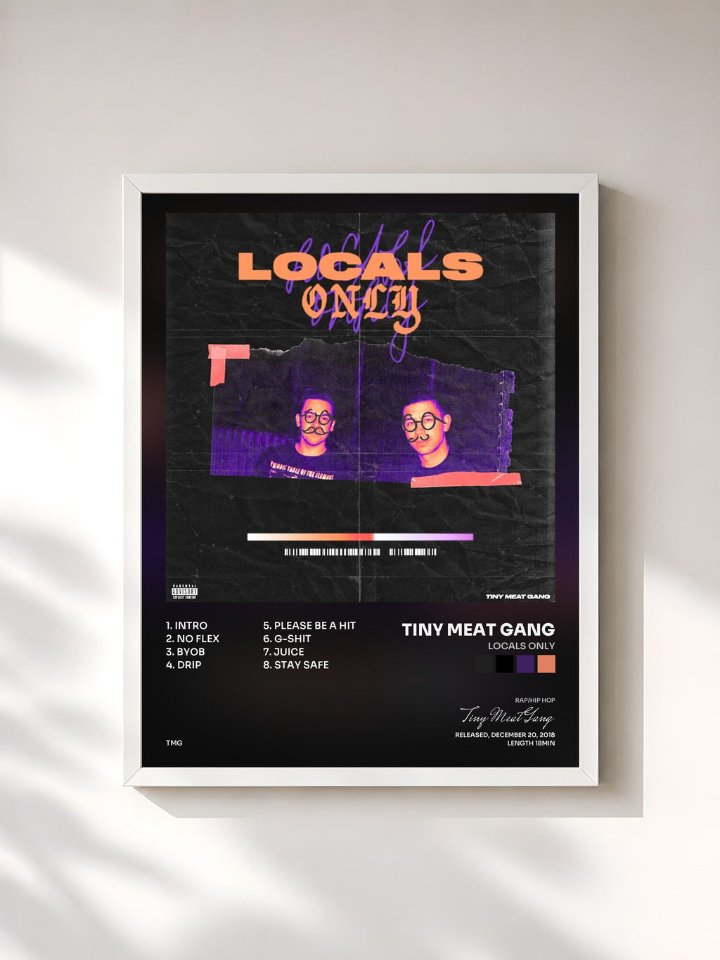 #blanc Locals Only di Tiny Meat Gang in stampa incorniciata, cornice bianca, stampata e incorniciata in Francia