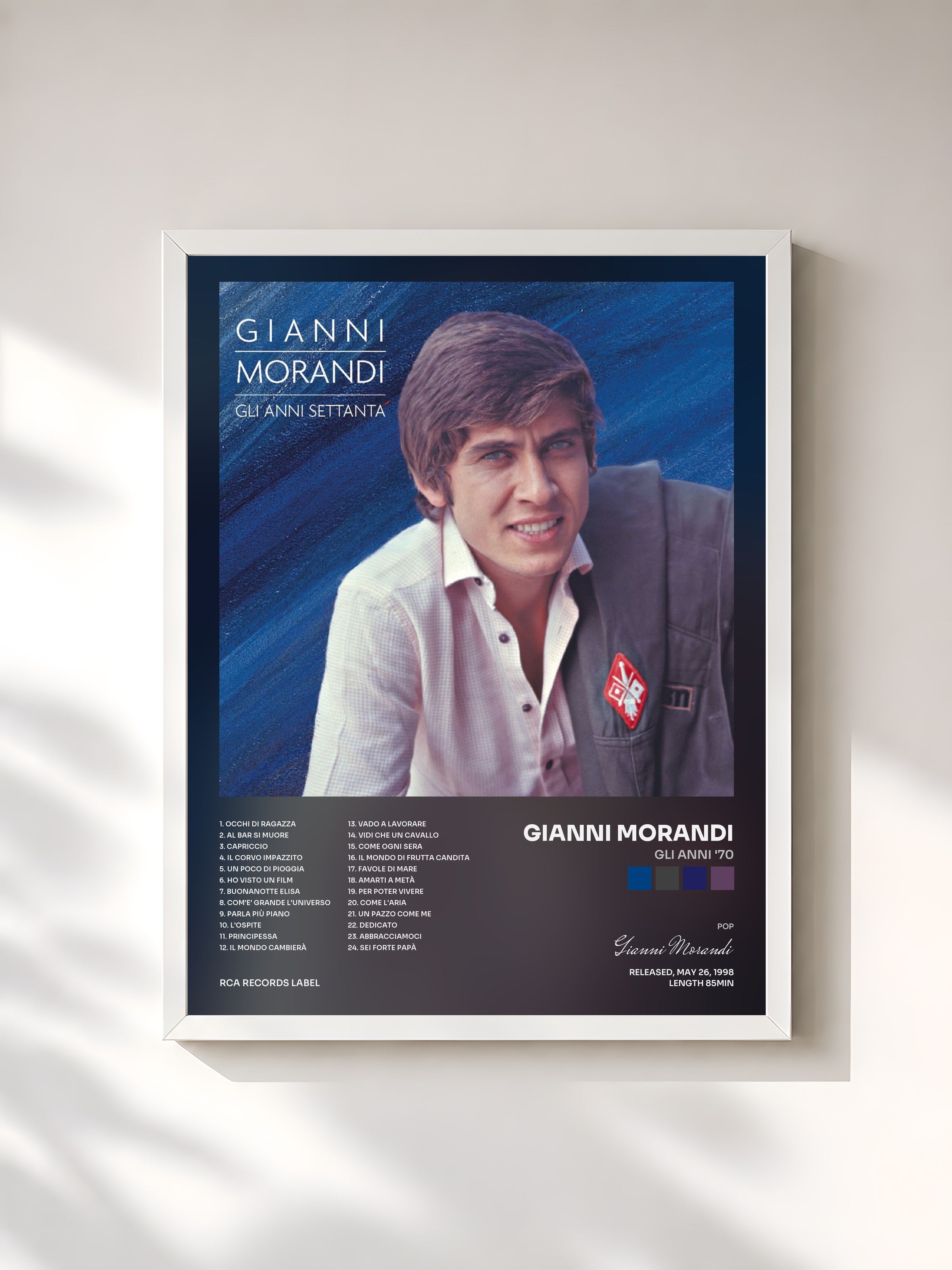 #blanc Tableau de l'album Gli Anni '70 de Gianni Morandi, cadre blanc, imprimé et encadré en France