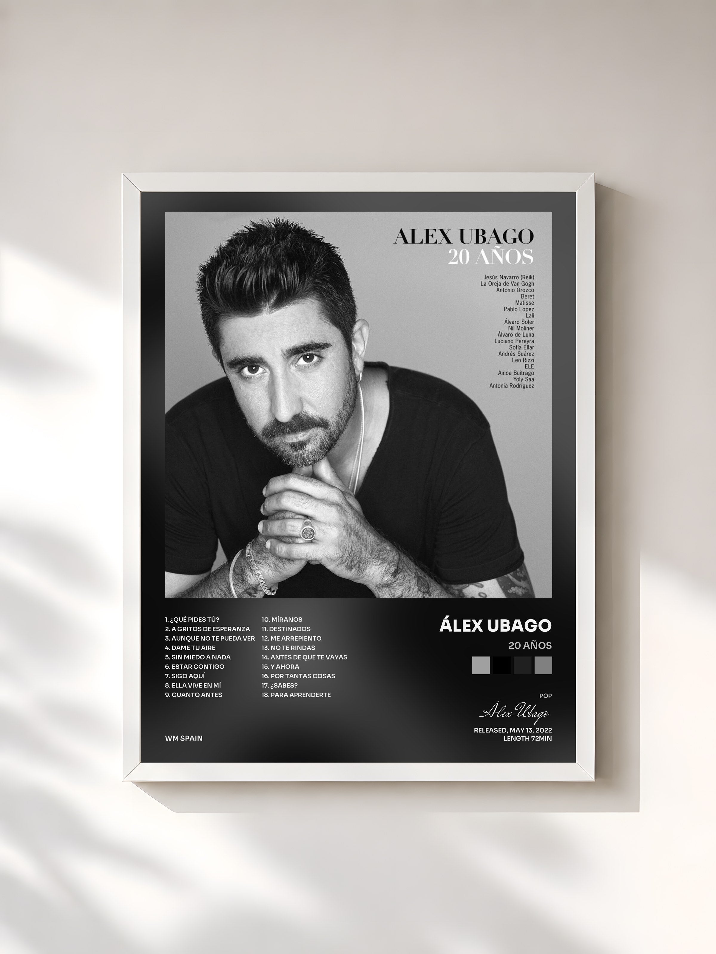#blanc Tableau de l'album 20 Años de Álex Ubago, cadre blanc, imprimé et encadré en France
